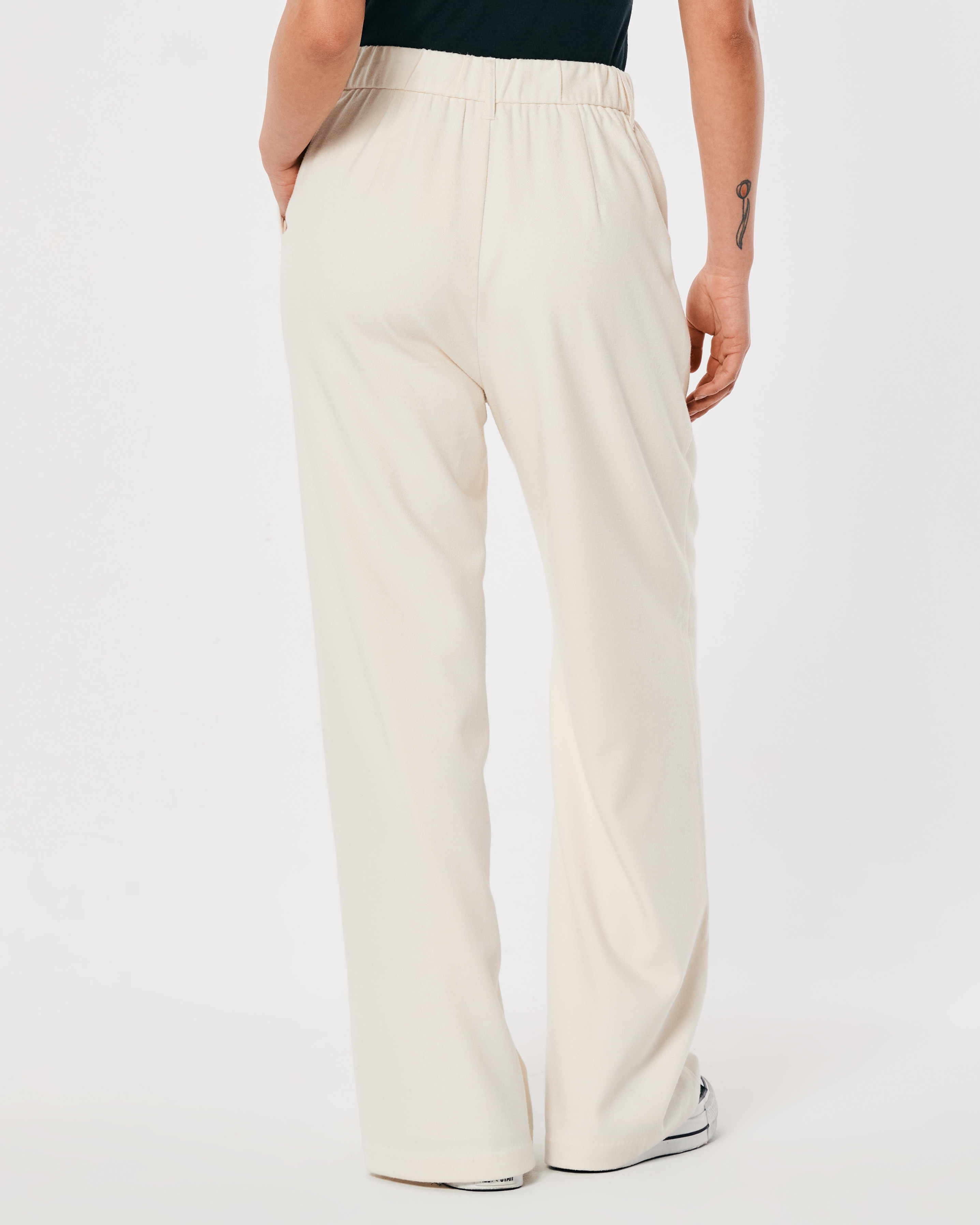 Women's Ultra High-Rise Pleated Wide-Leg Pants | Women's Clearance