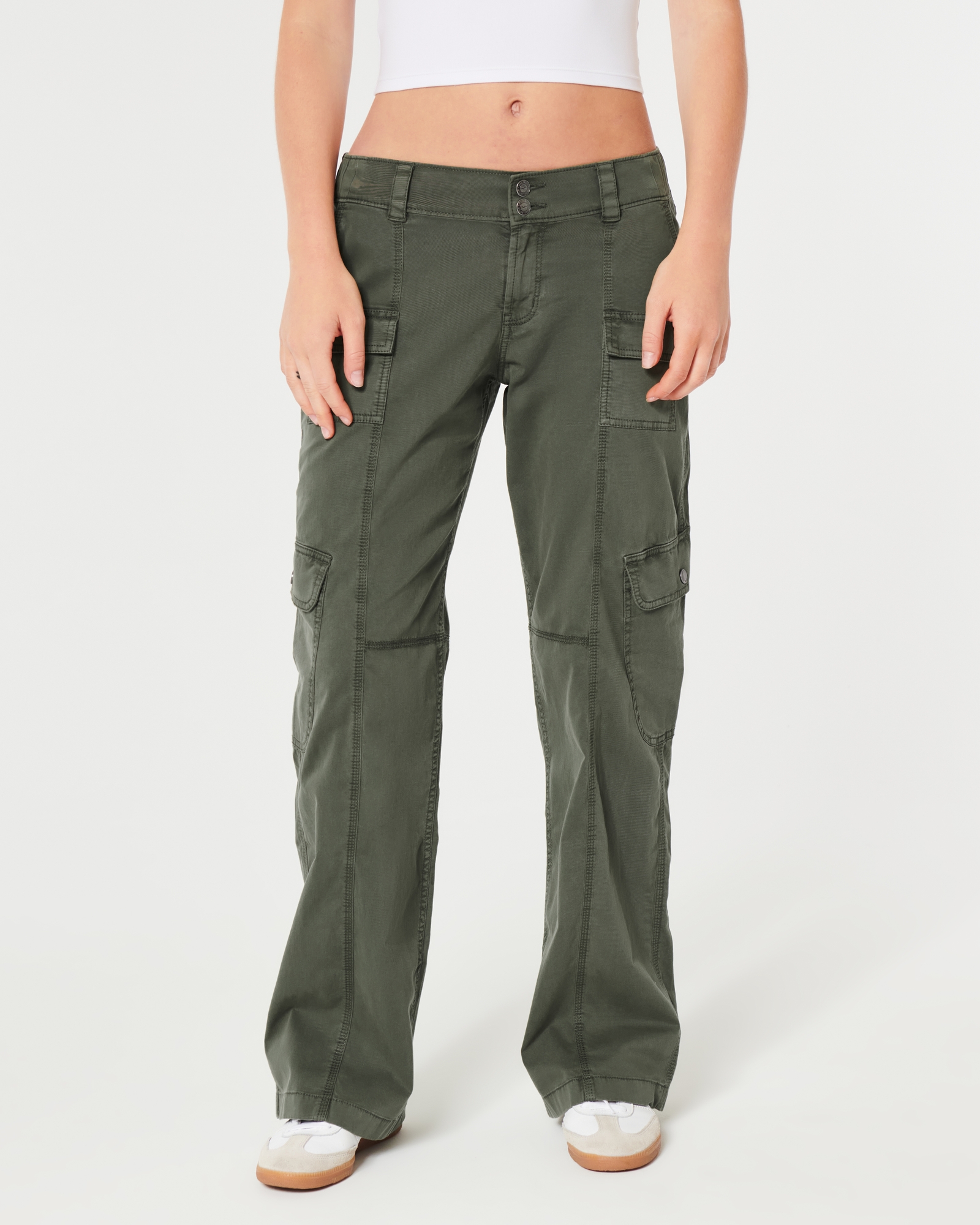 Women's Panneled Trendy Low Waisted Cargo Pants With Pockets at Rs  2569.28/piece, Surat
