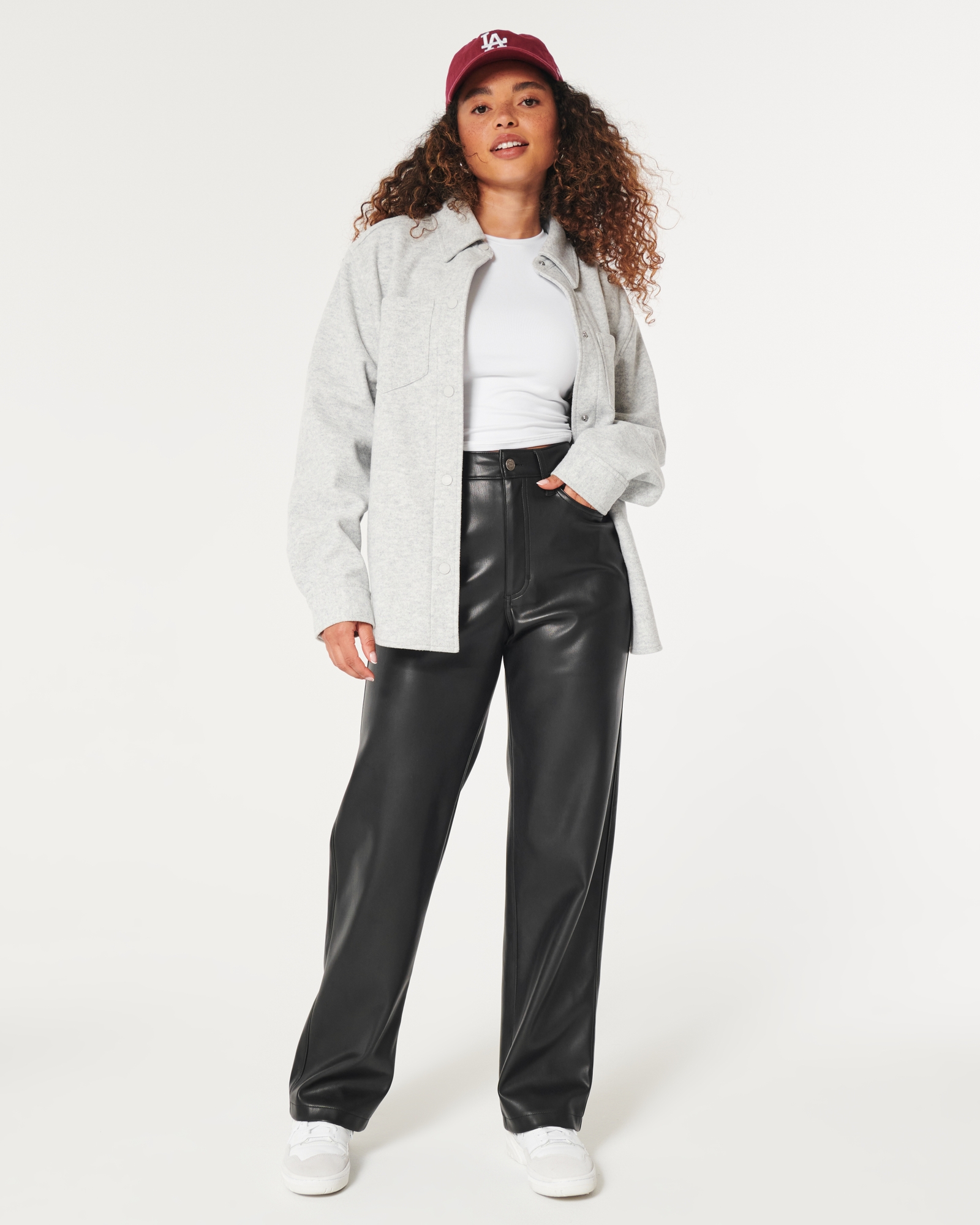 Hollister Co. ULTRA HIGH-RISE VEGAN LEATHER FLARE PANTS - Leather trousers  - BLACK/black 