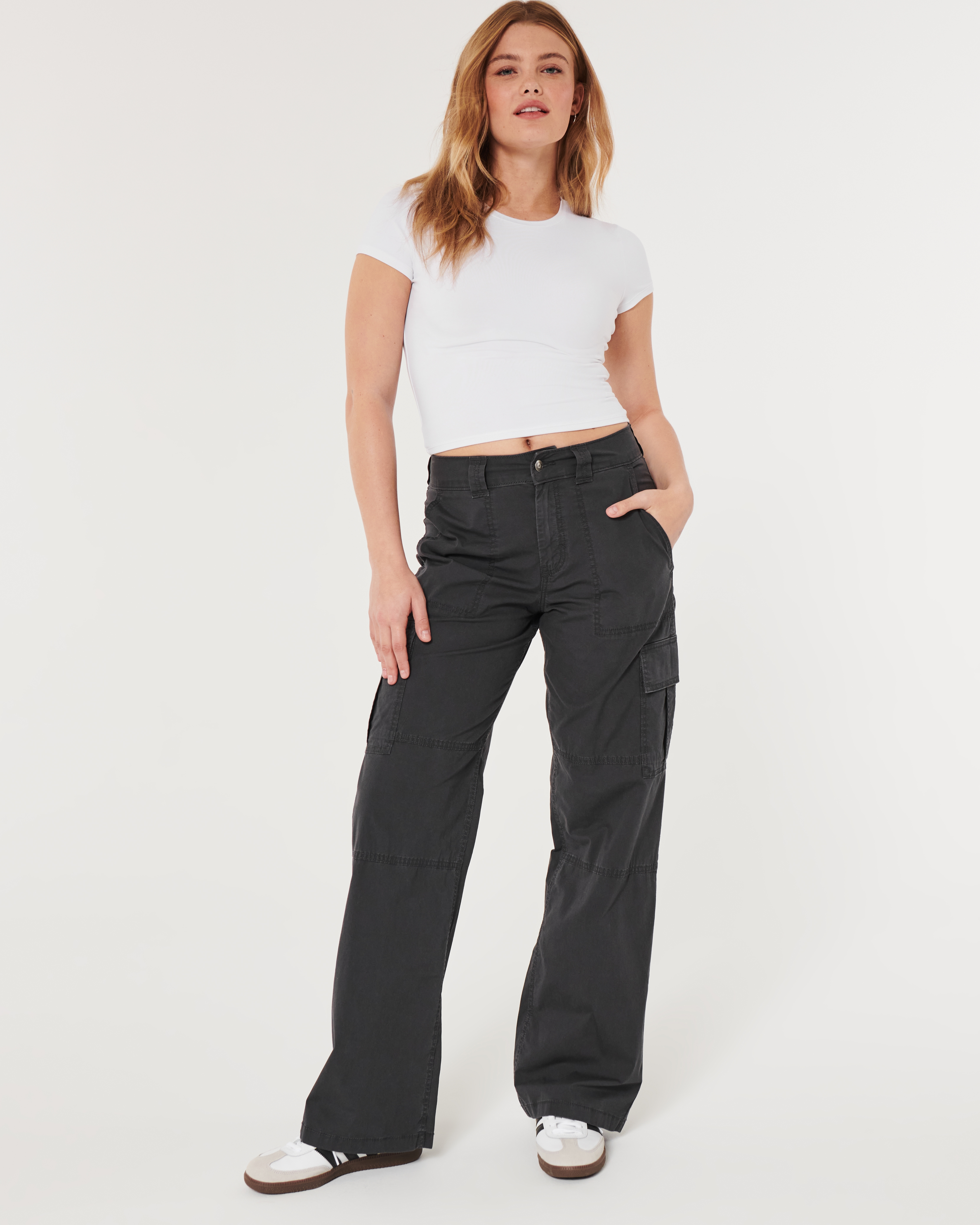 Women s High Rise Poplin Baggy Cargo Pants Women s Sale HollisterCo