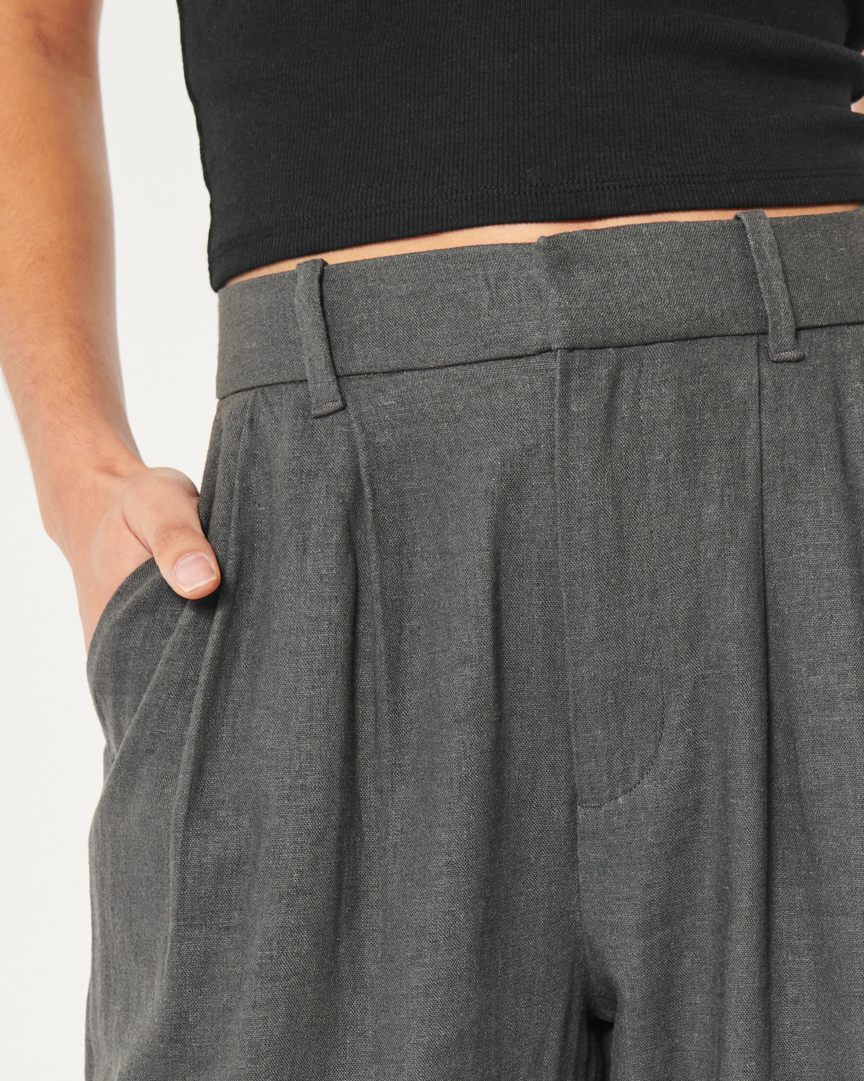 Hollister Livvy Ultra High-Rise Linen-Blend Wide-Leg Pants