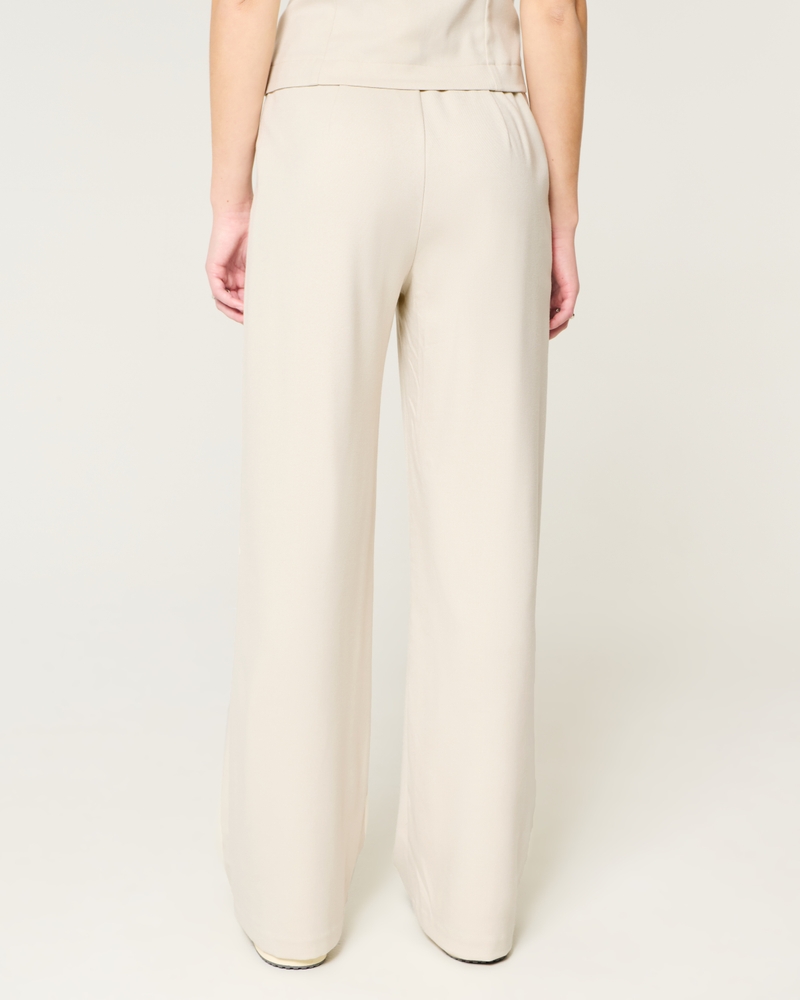 Hollister Livvy Ultra High-Rise Wide-Leg Pants