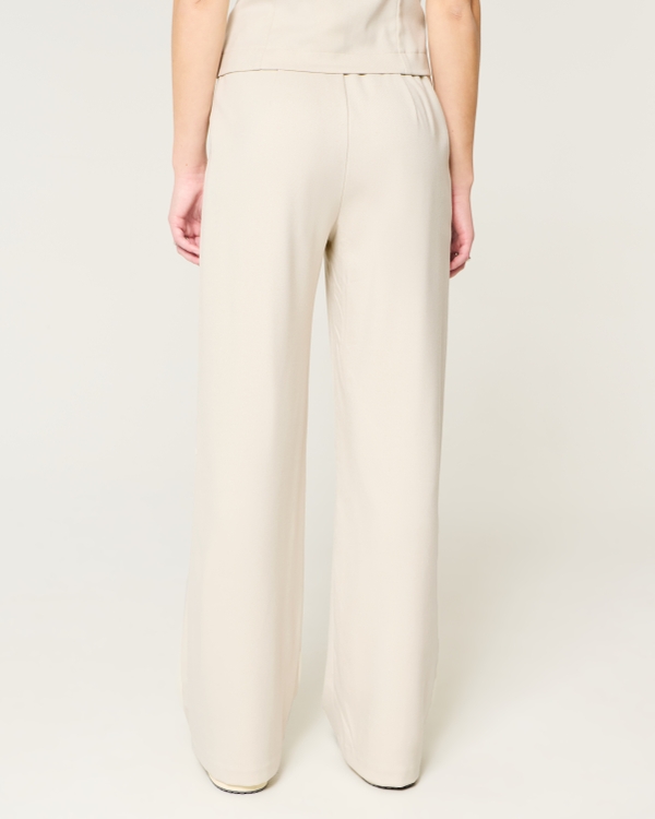 Hollister Livvy Ultra High-Rise Wide-Leg Pants