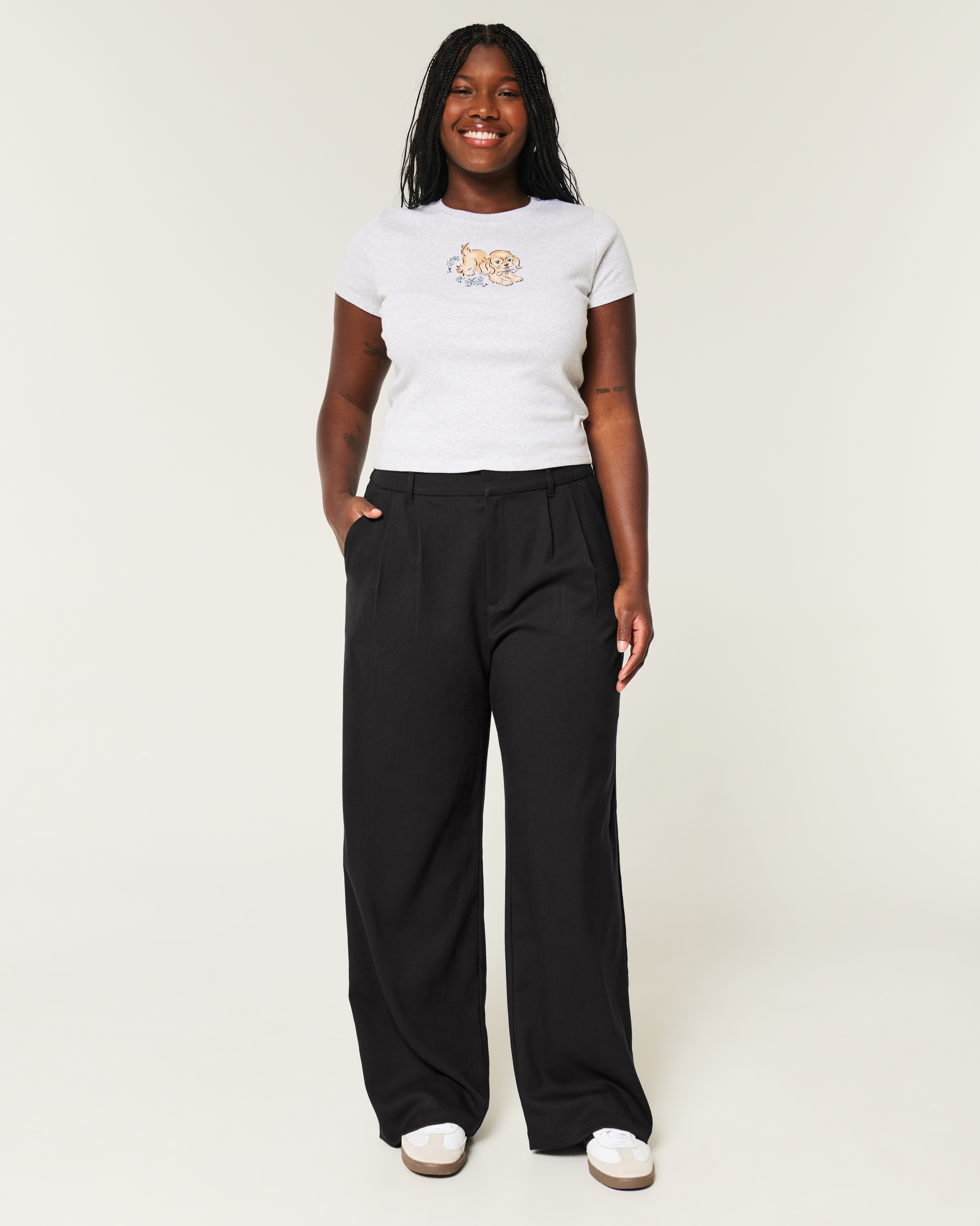 Hollister Livvy Ultra High-Rise Wide-Leg Pants