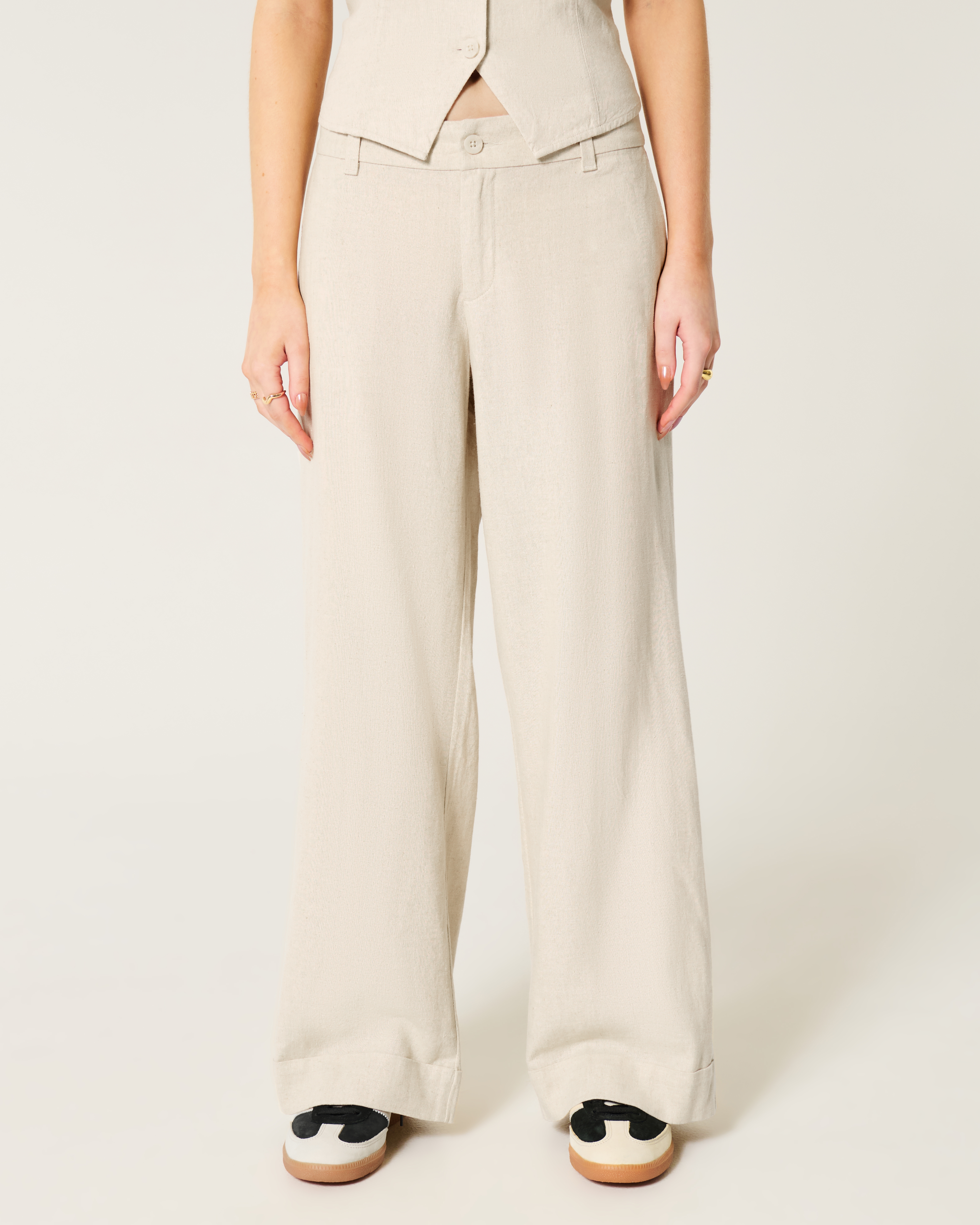 Hollister Livvy Low-Rise Wide-Leg Pants