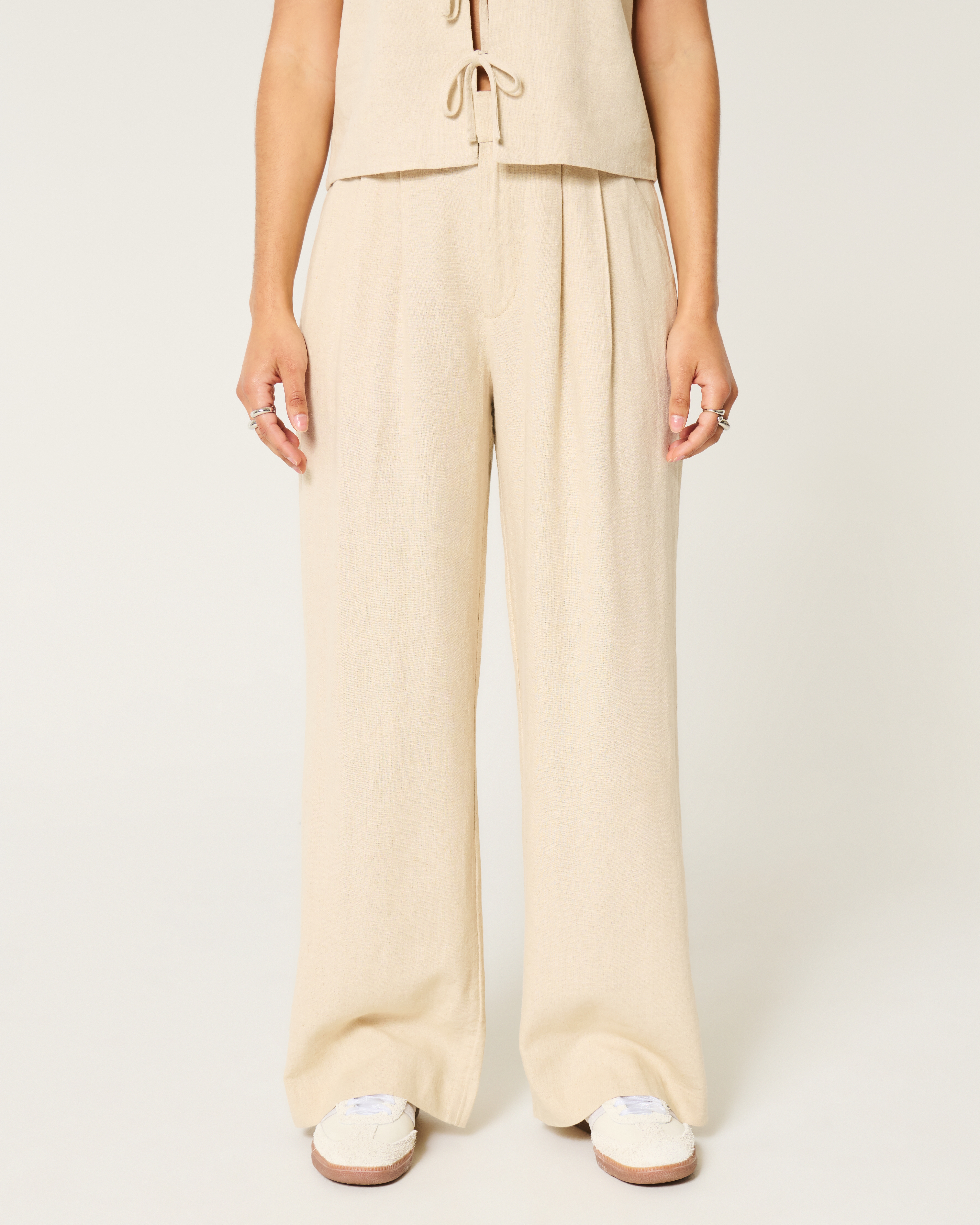 Hollister Livvy Ultra High-Rise Linen-Blend Wide-Leg Pants