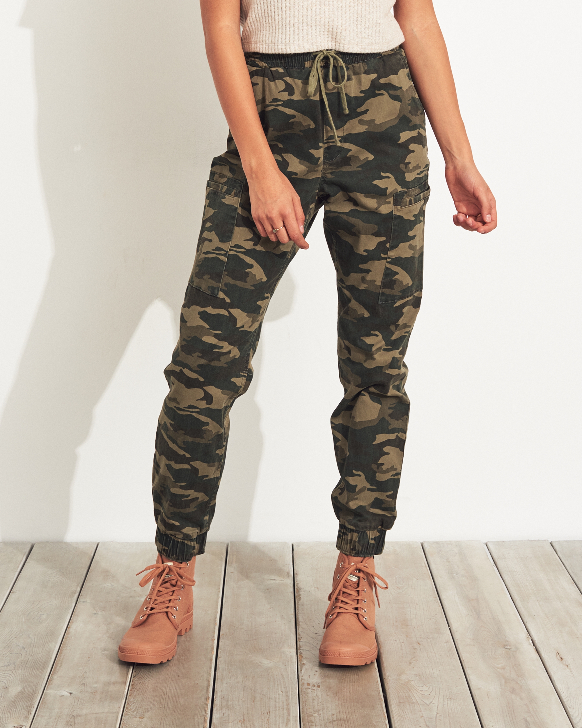 hollister combat trousers