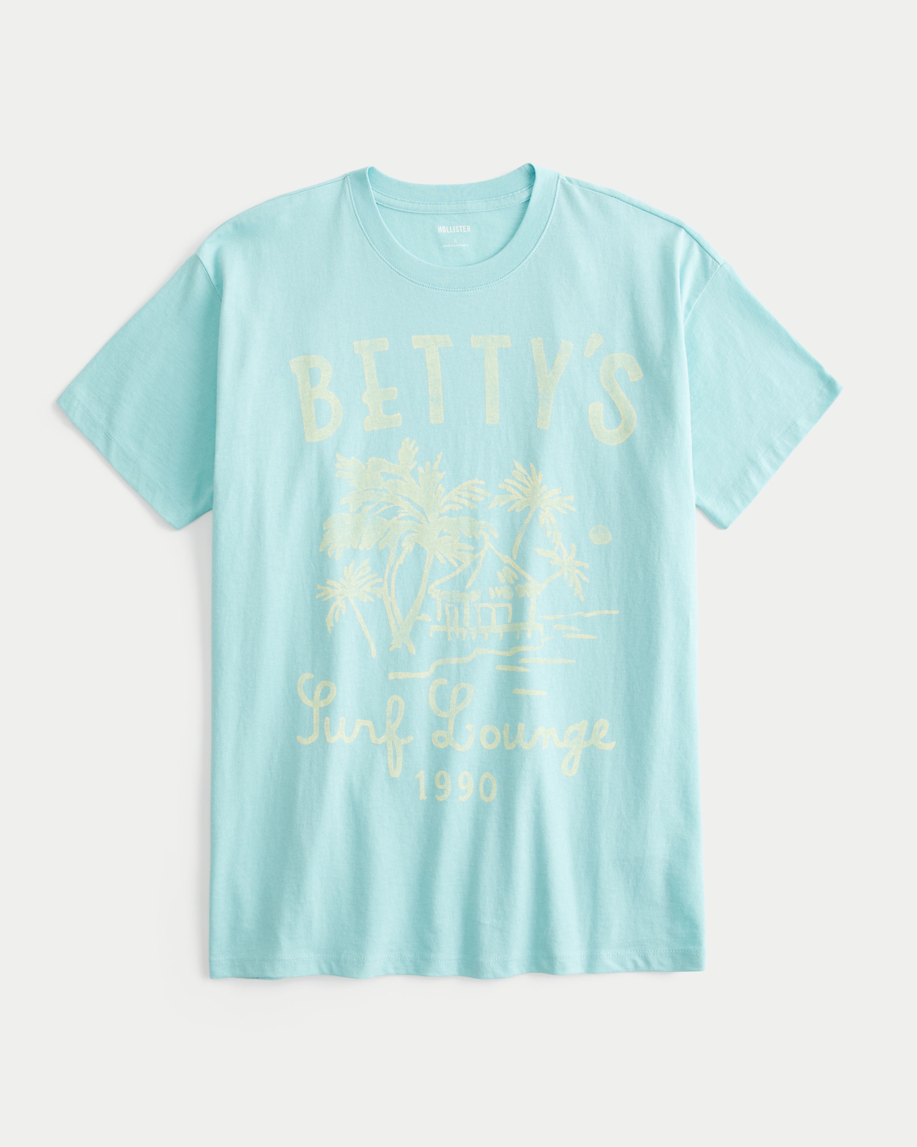 Oversized Betty's Surf Lounge Graphic Tee