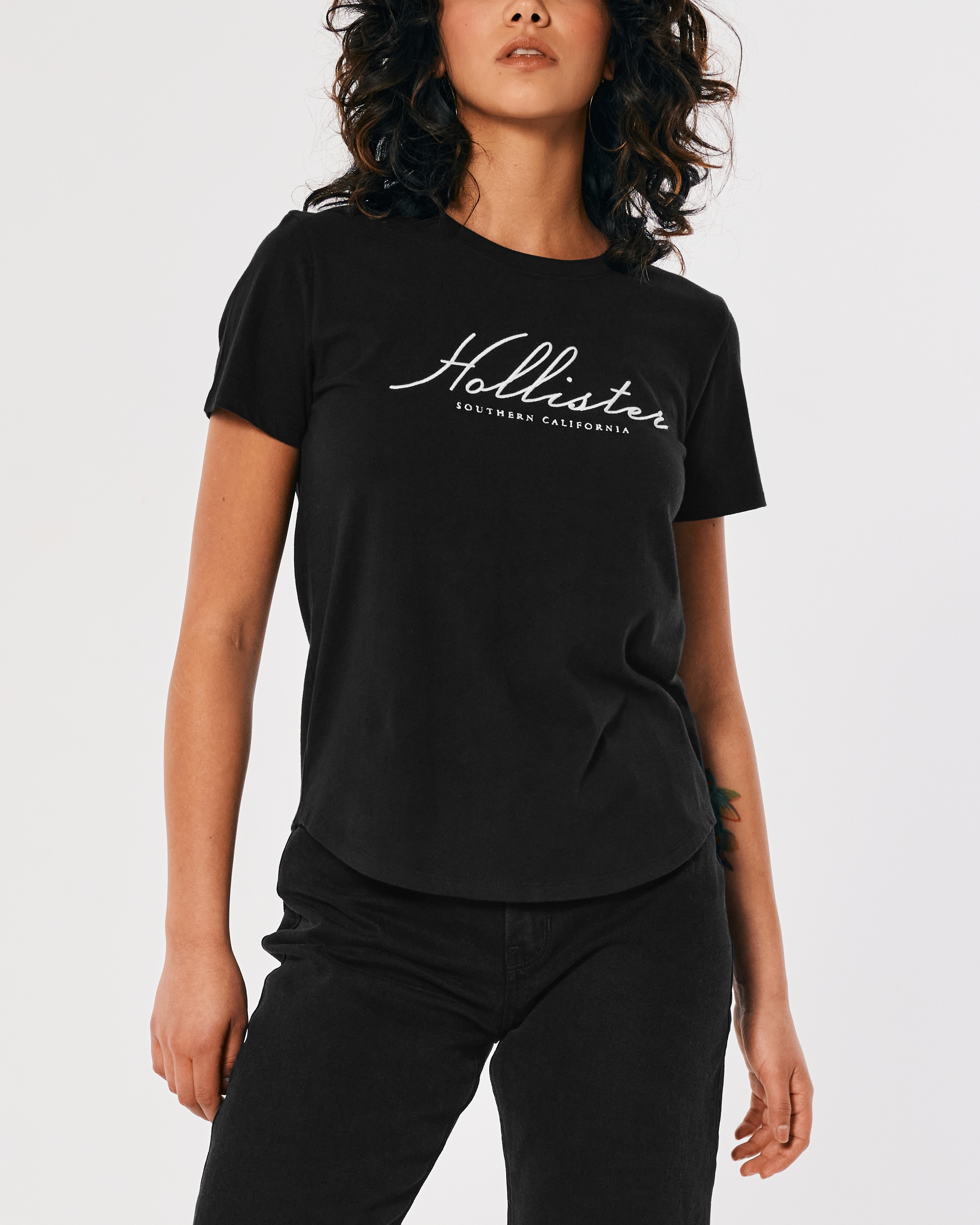 Hollister embroidered logo store graphic tee