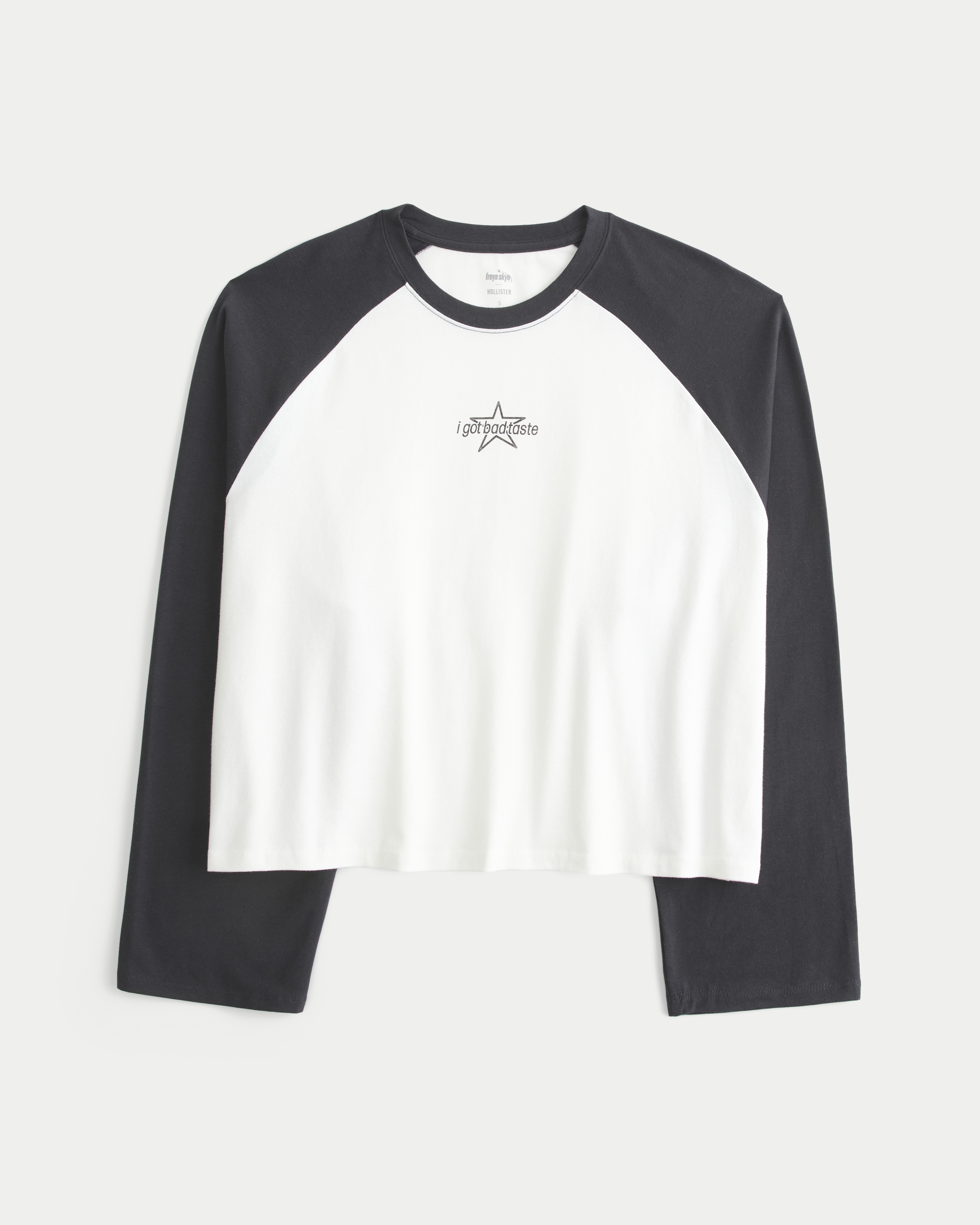 Oversized Long-Sleeve Freya Skye Graphic Tee