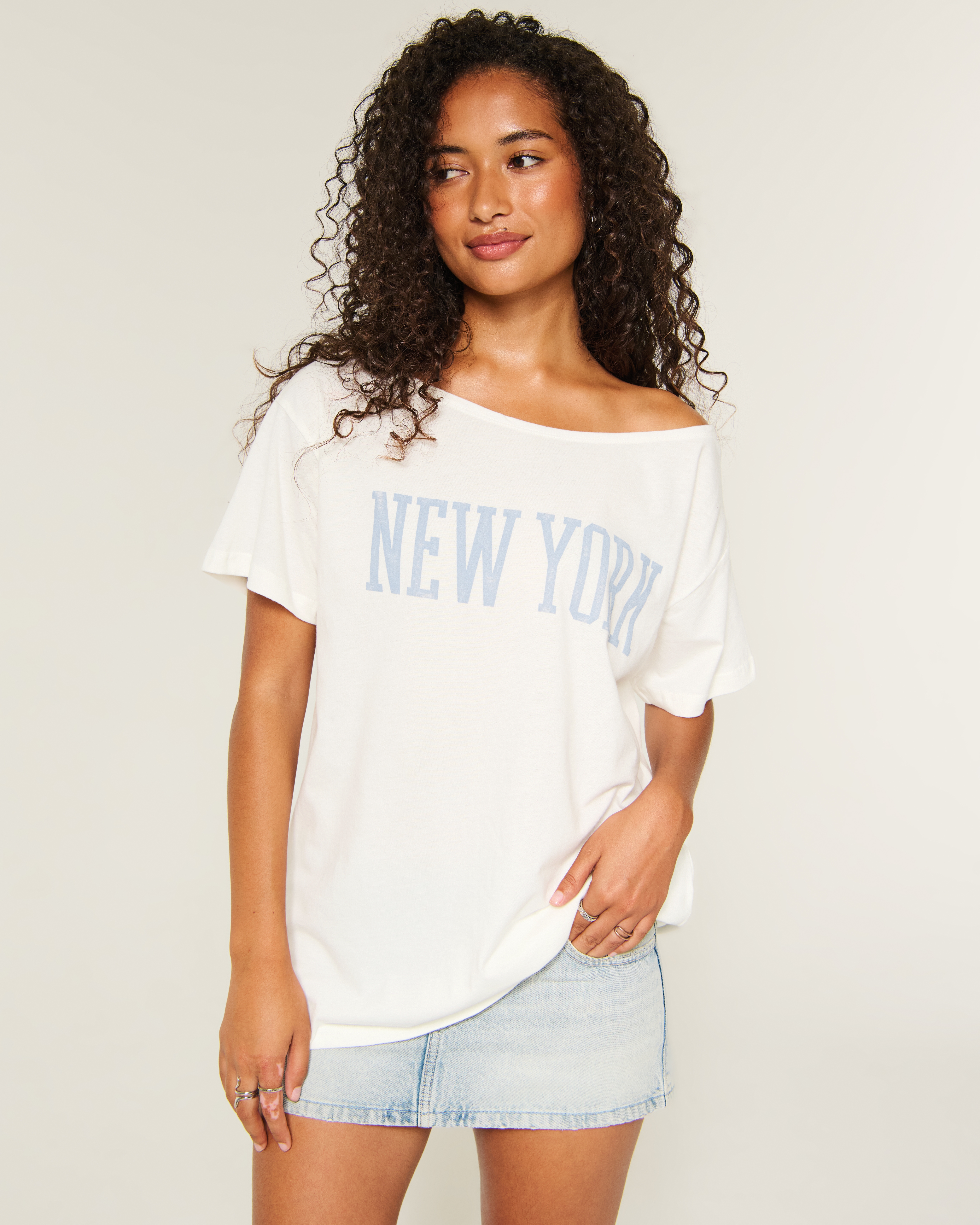 Easy Off-the-Shoulder New York Graphic Tee