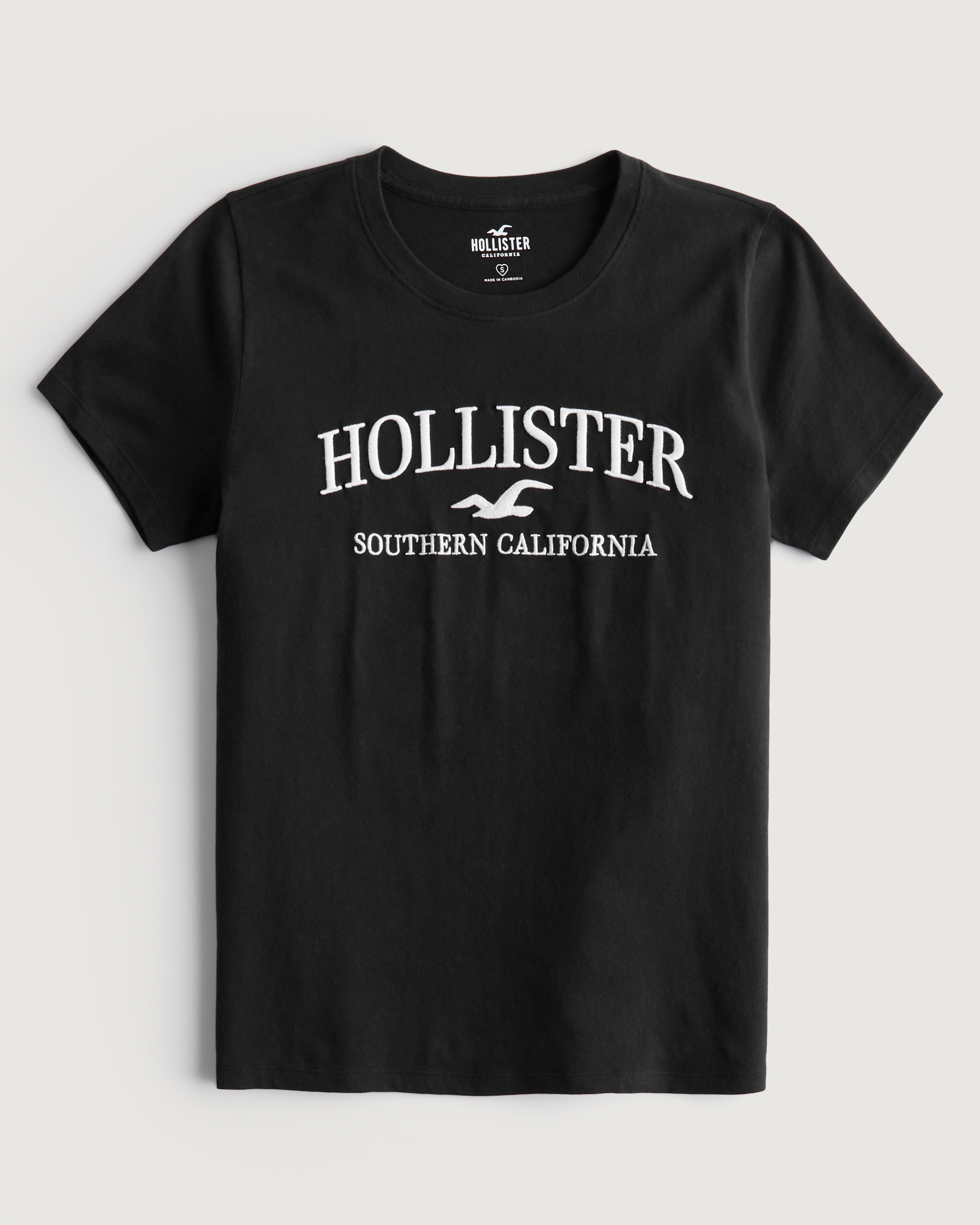 Hollister embroidered on sale logo graphic tee