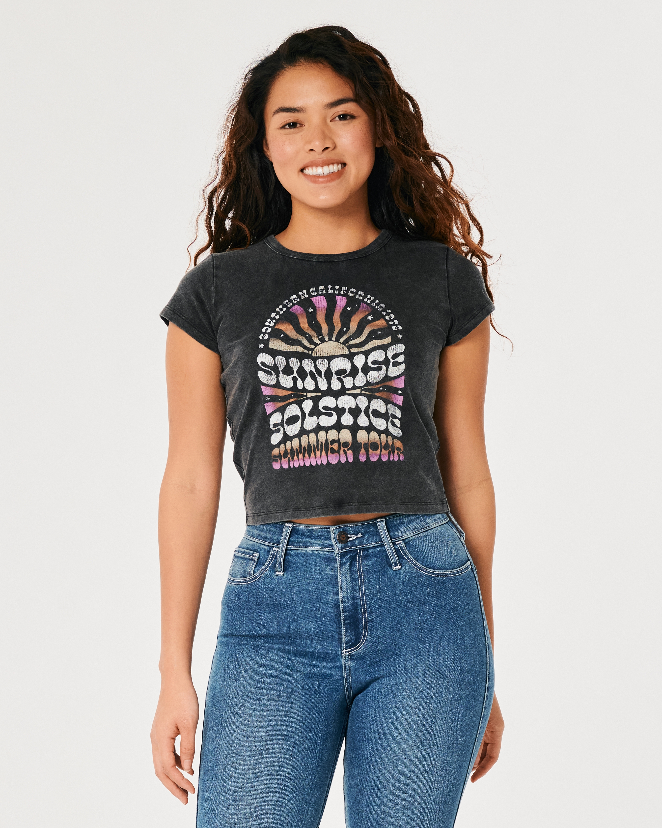 Women's Relaxed Sunrise Solstice Graphic Baby Tee | Women's