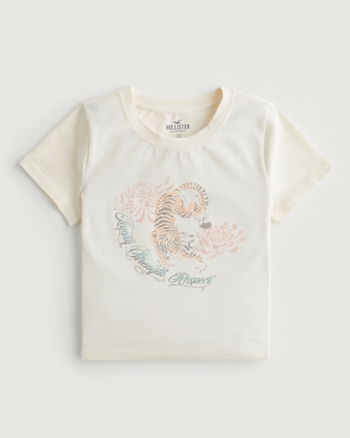 Women's Tiger Graphic Baby Tee | Women's Tops | HollisterCo.com