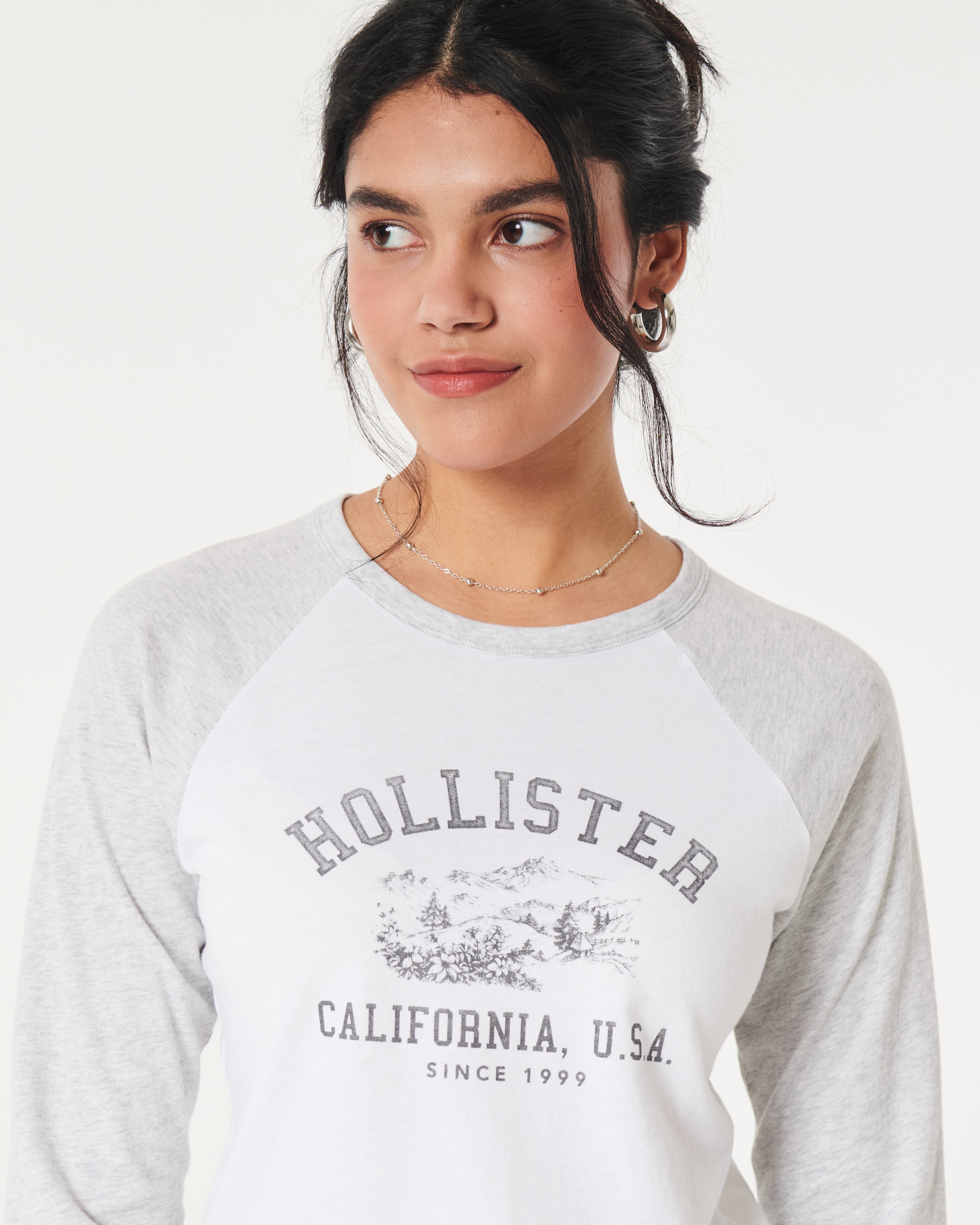 Hollister long sleeve graphic hot sale tee