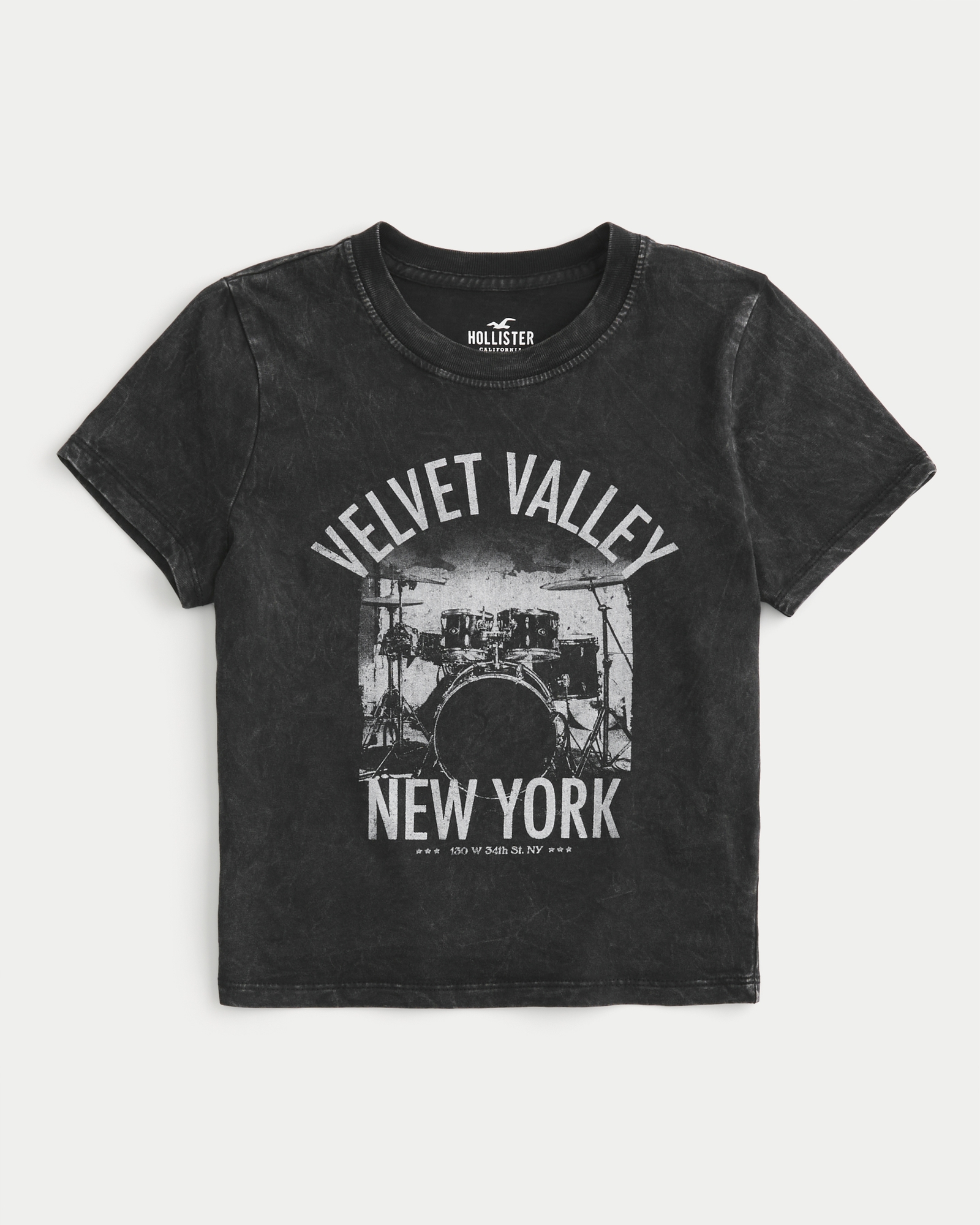 Women's Velvet Valley New York Graphic Baby Tee, Women's Tops