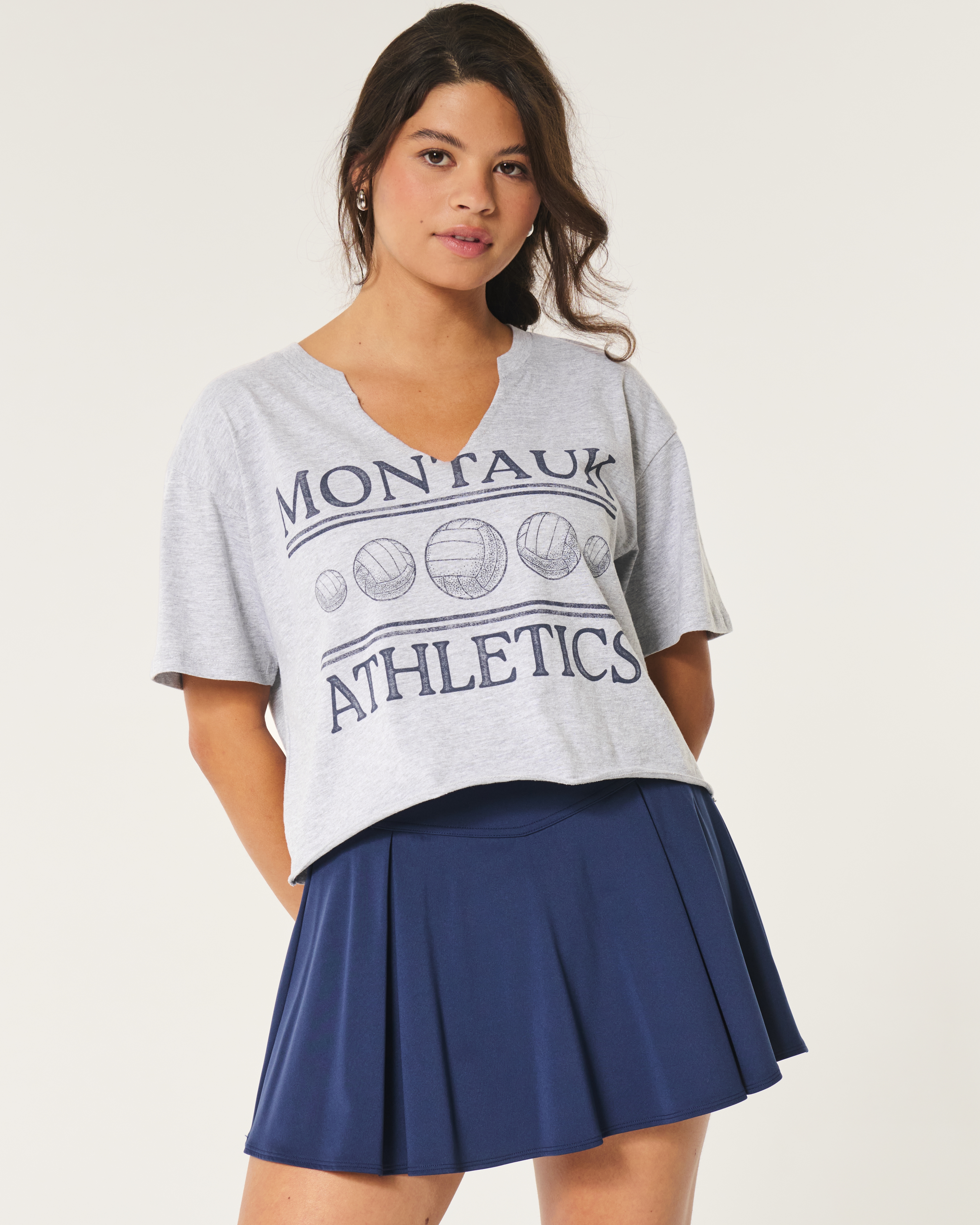 Women's Oversized Laguna Wellness Club Graphic Tee | Women's