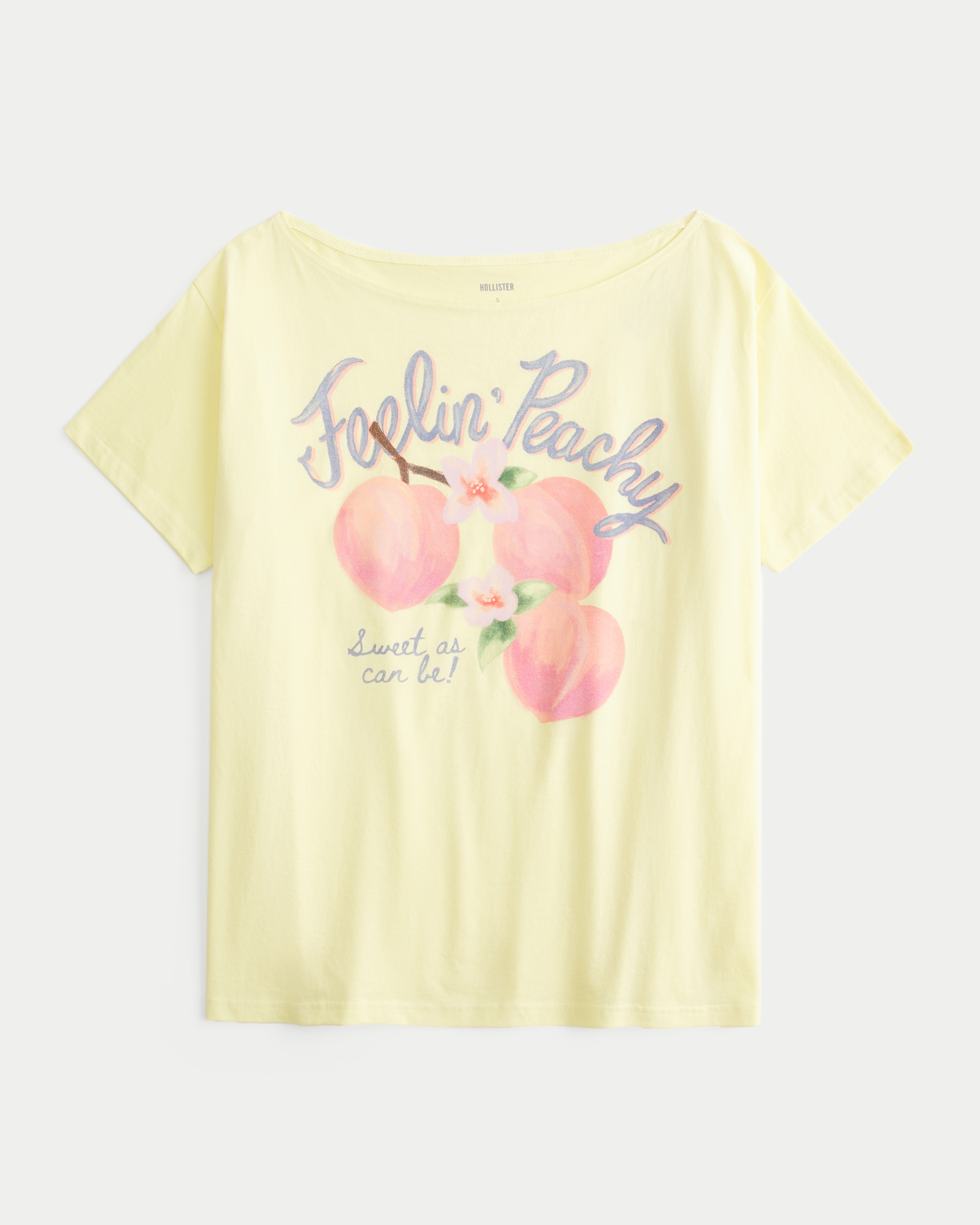 Oversized Off-the-Shoulder Feelin' Peachy Graphic Tee