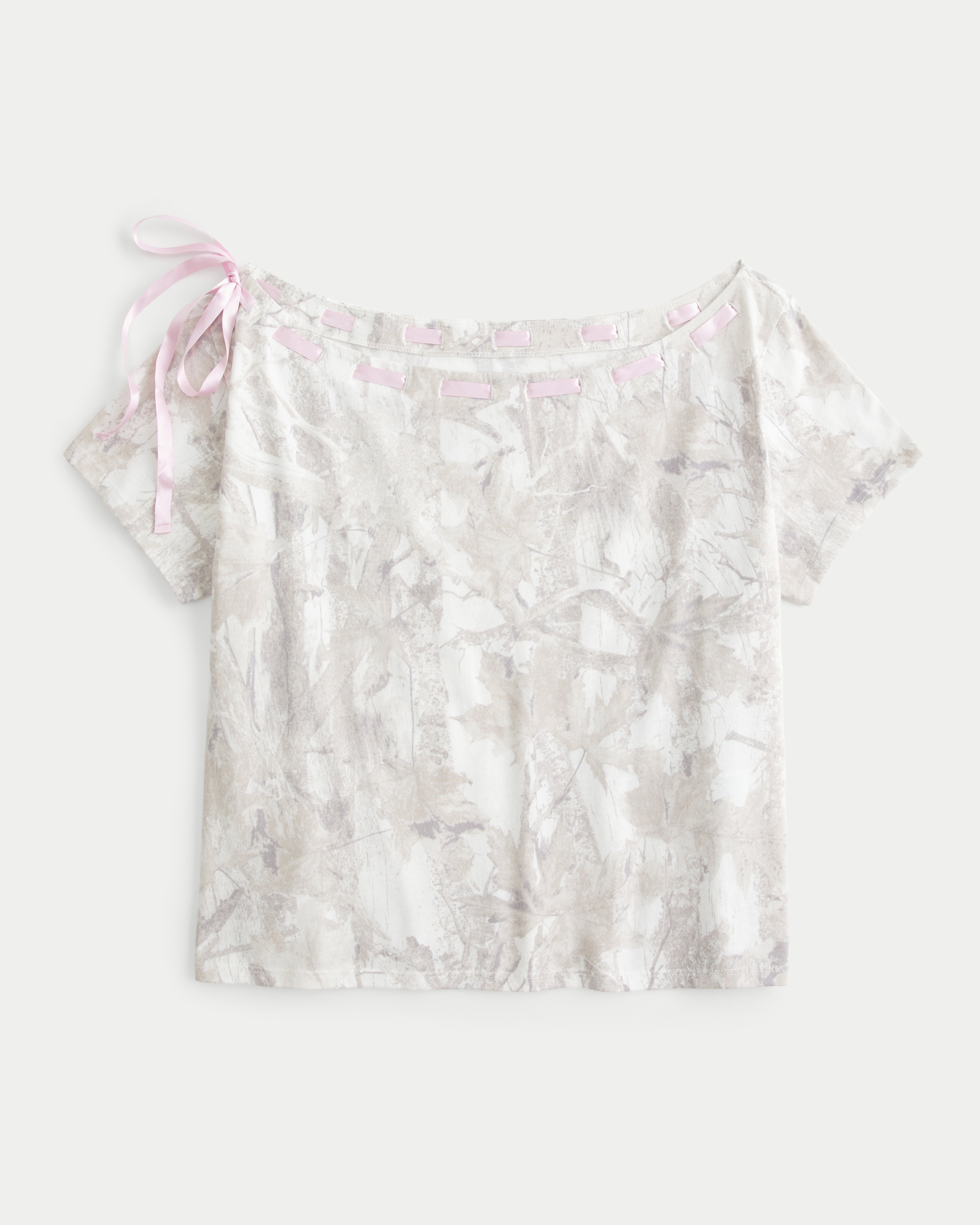 Easy Off-the-Shoulder Tie Camo T-Shirt