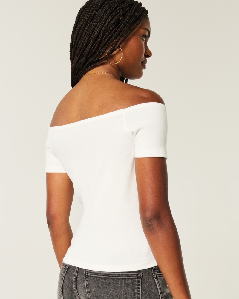 Off-the-Shoulder Cutesy Graphic Tee