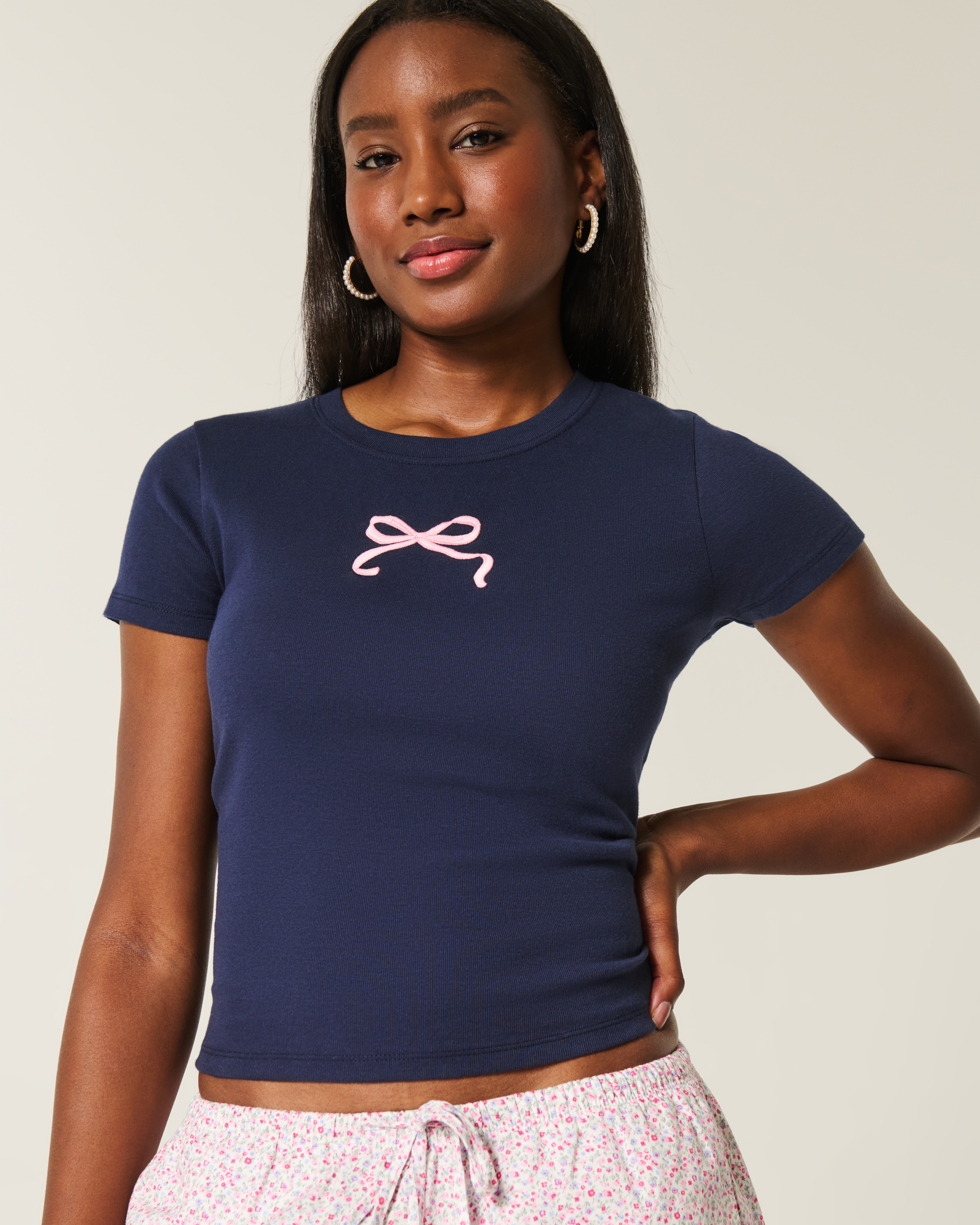 Bow Graphic Baby Tee