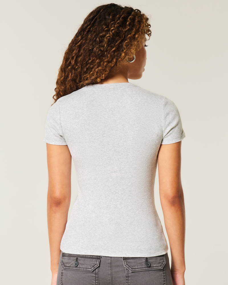 Star Graphic Baby Tee