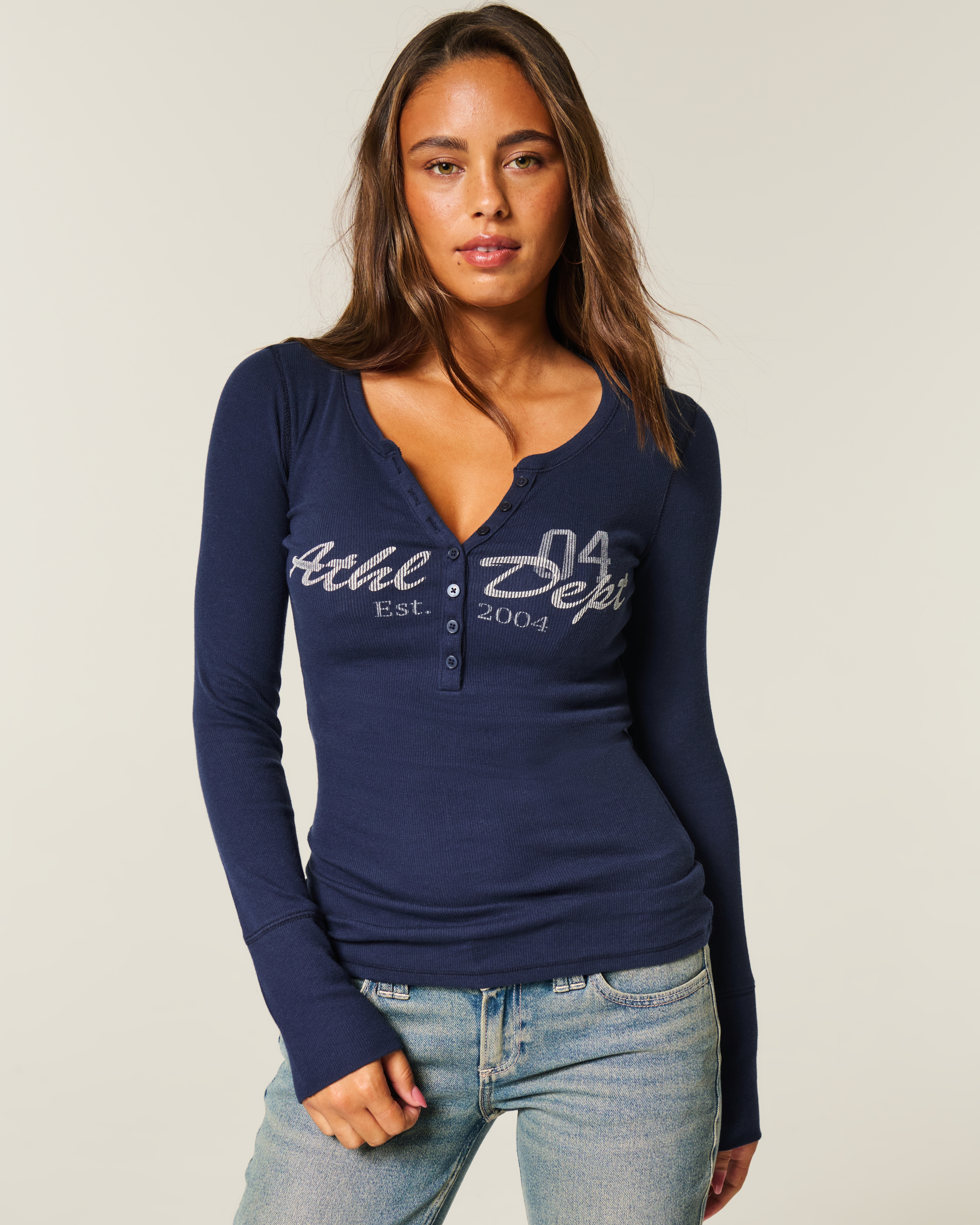 Henley con gráfico Athl Dept