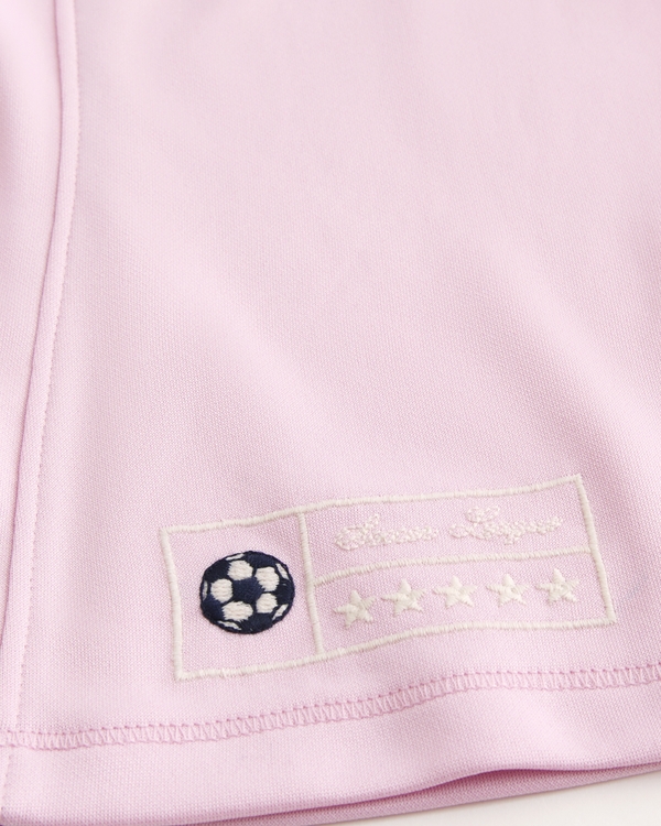 ウィメンズ Hollister + Kappa サッカー Tシャツ | ウィメンズ