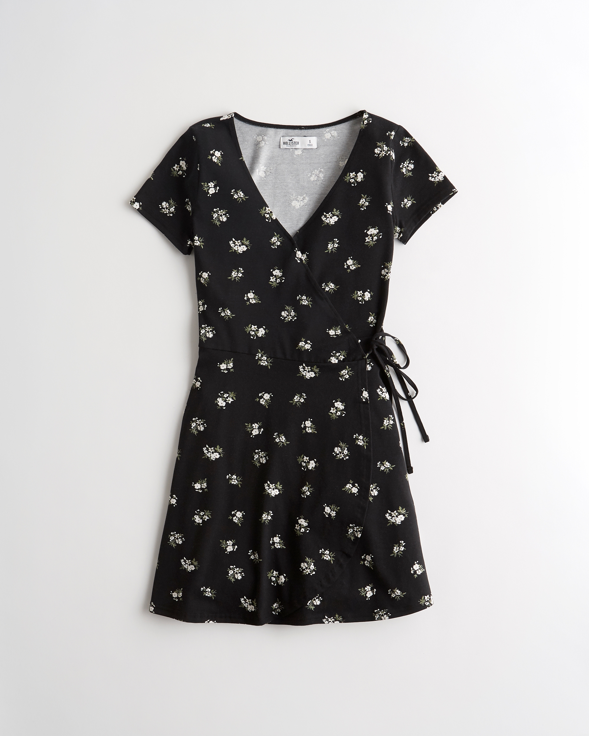 hollister black floral dress