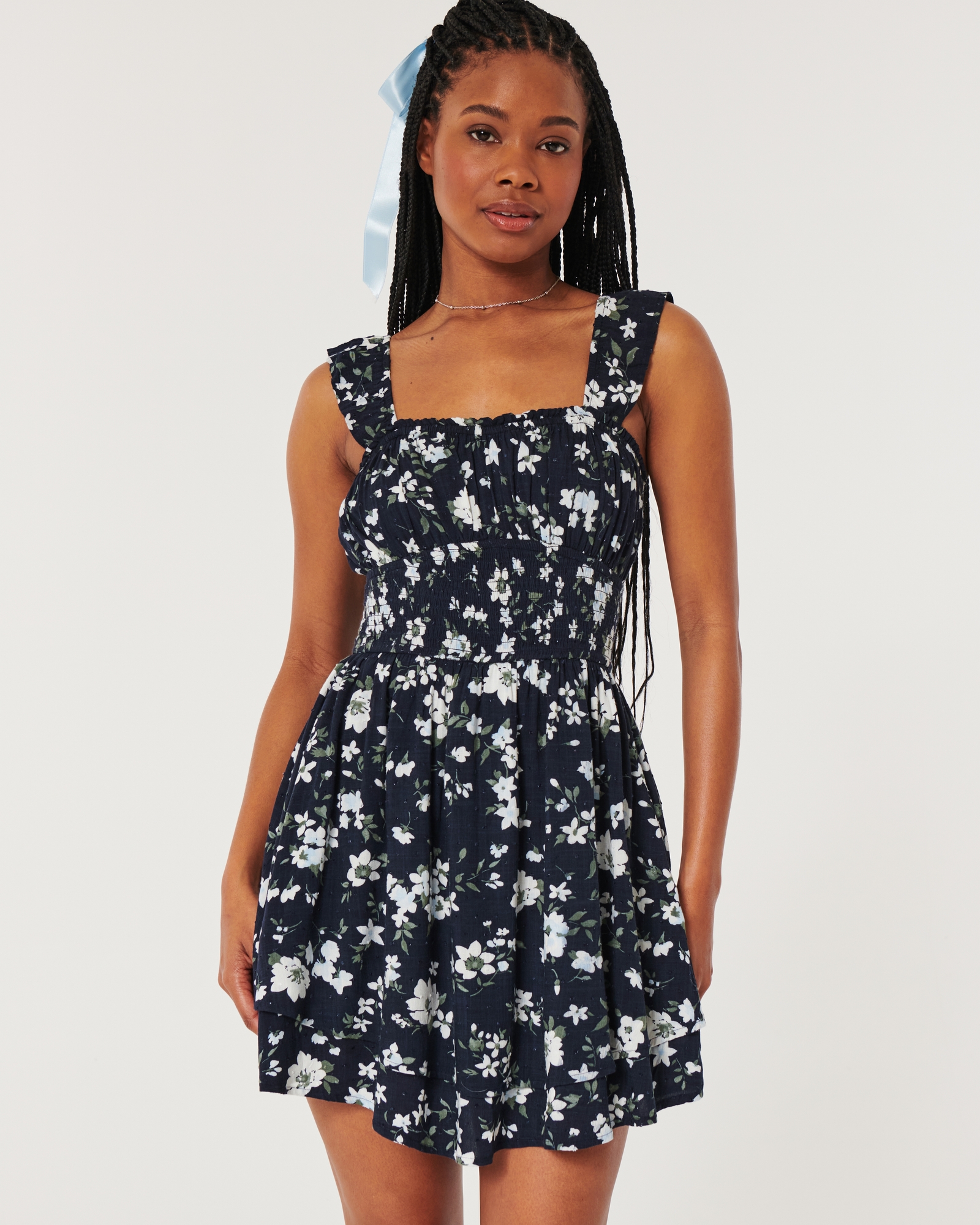 the hollister saidie skort dress is back in stock and ready for