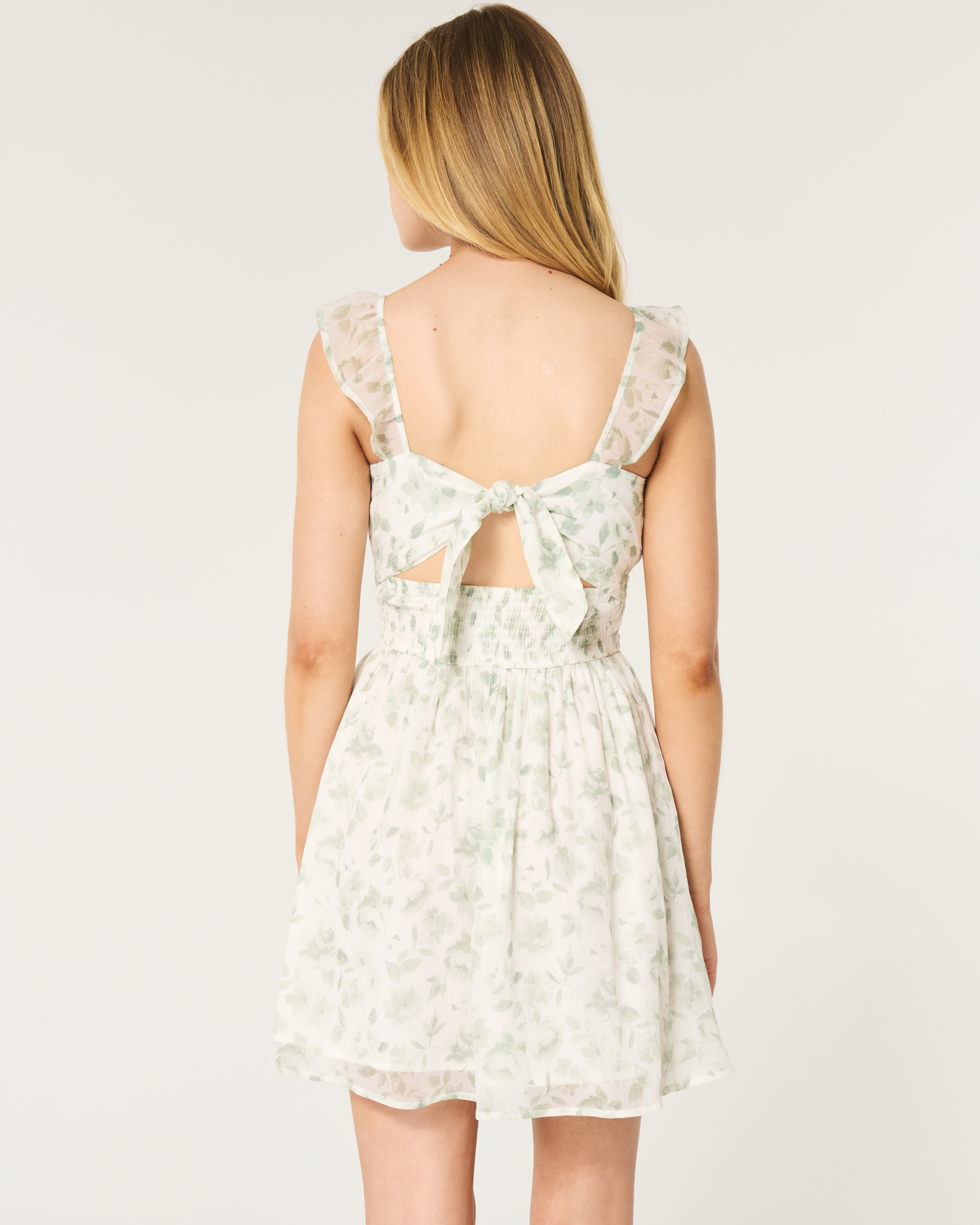 Women's Hollister Saidie Chiffon Flutter Sleeve Mini Dress | Women's Dresses  & Rompers | HollisterCo.com