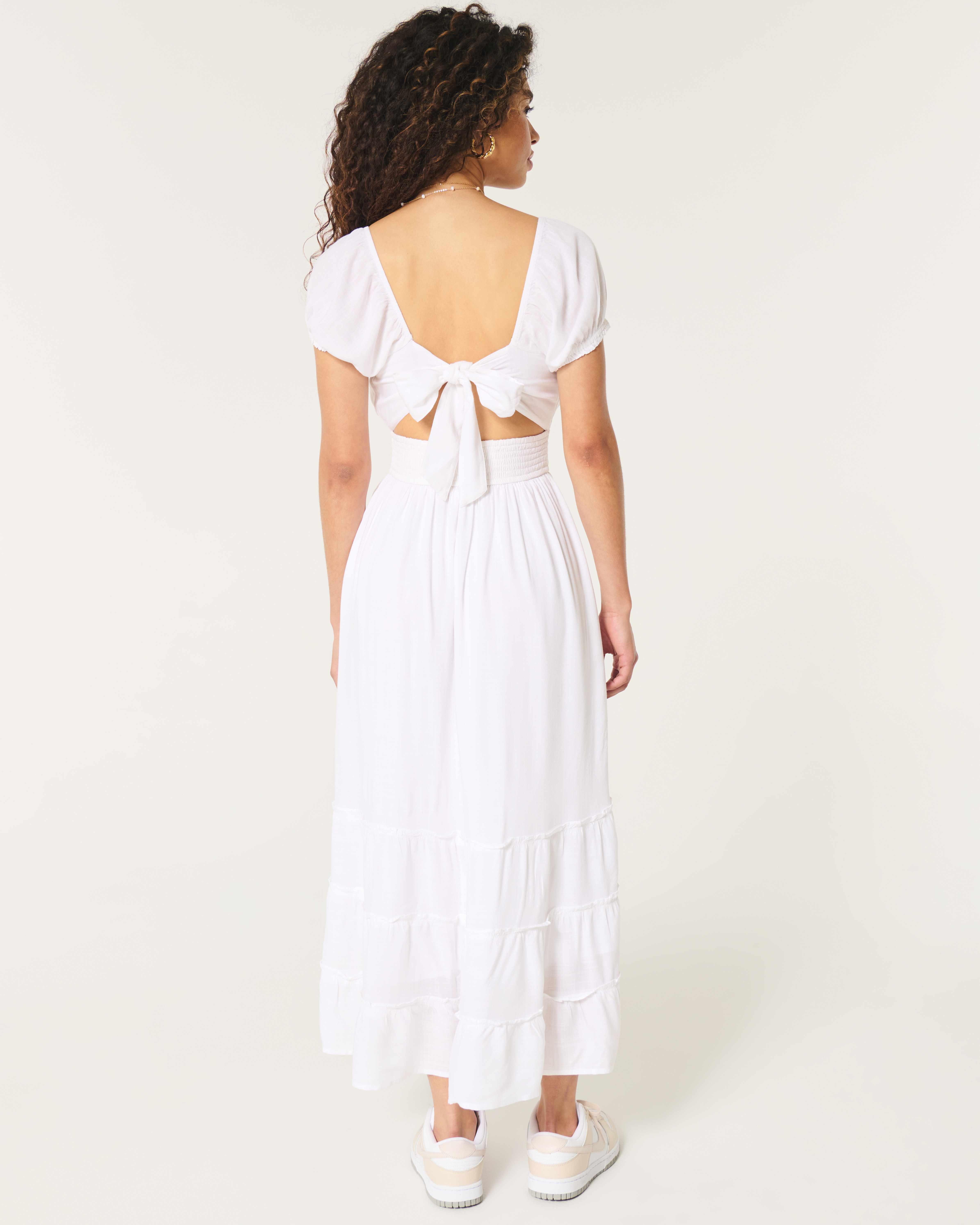 Hollister Saidie Short-Sleeve Tie-Back Midi Dress