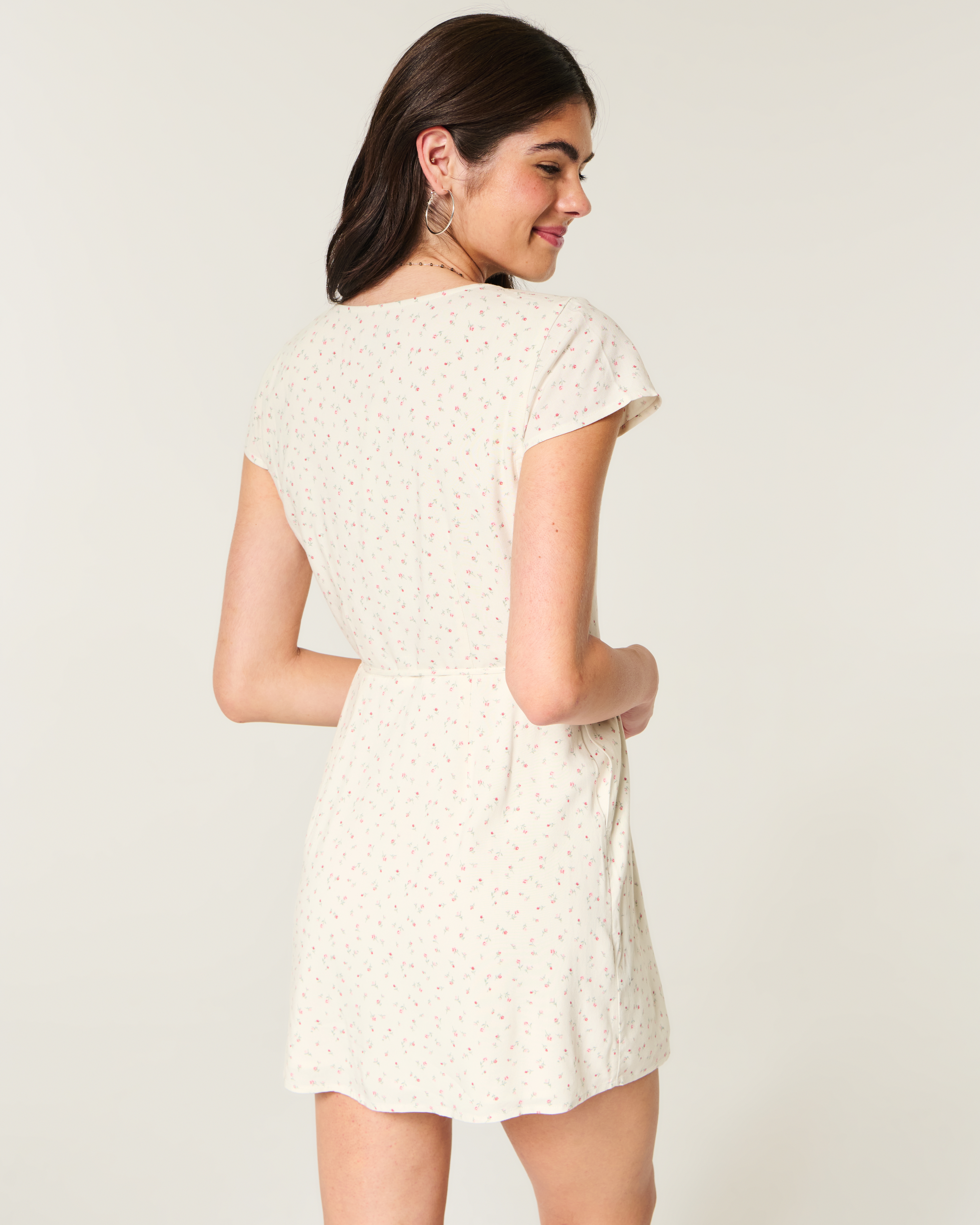 habesha modern dress Elegant White Ethiopian Dress with Red & Gold Embroidery