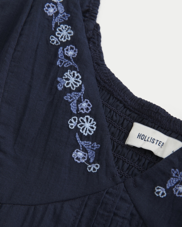 sachin and babi light blue dress PRETTY AND SUPERSOFT DRESS WITH COLORFUL ALL-OVER FLORAL PATTERN, SOFT TIE  AT WAIST, SEAGULL EMBROIDERY NEAR HEM, STRAPLESS, FITTED, IMPORTED