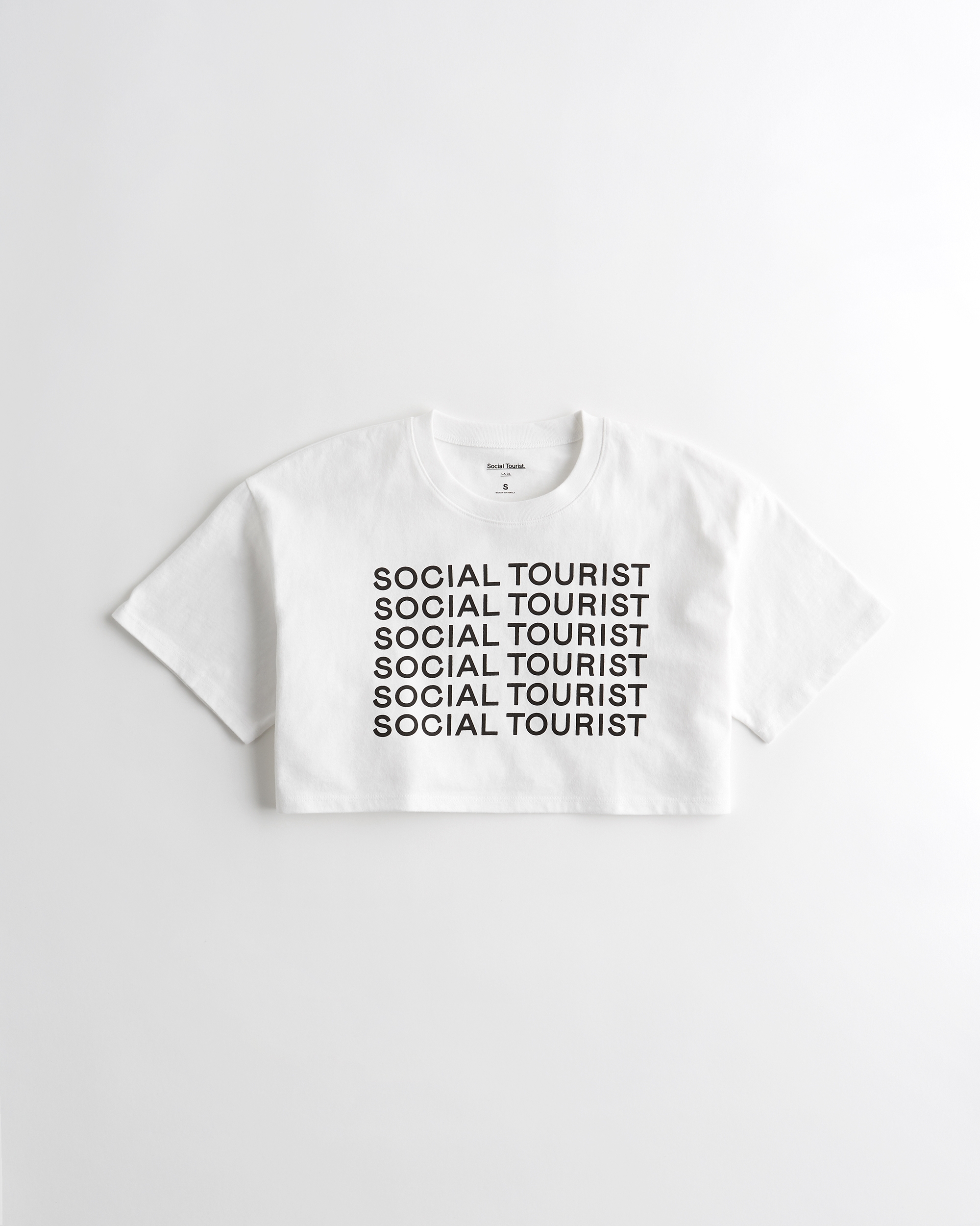 social tourist hollister