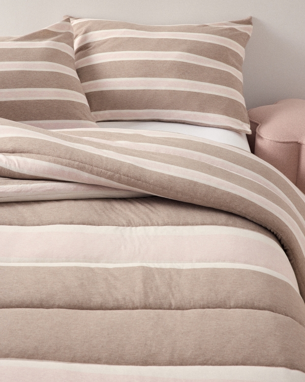 Hollister x Target Reversible Jersey Puff Comforter Set, Pink Brown Stripe view 2