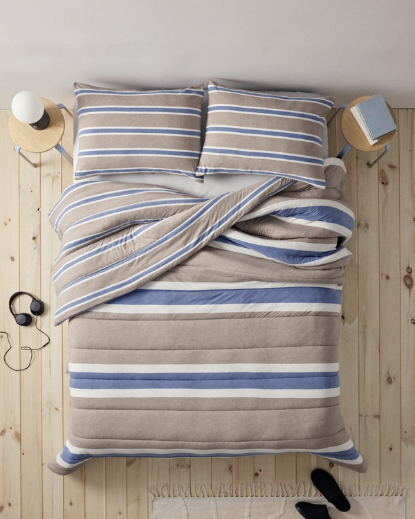Hollister x Target Reversible Jersey Puff Comforter Set, Brown Stripe view 1