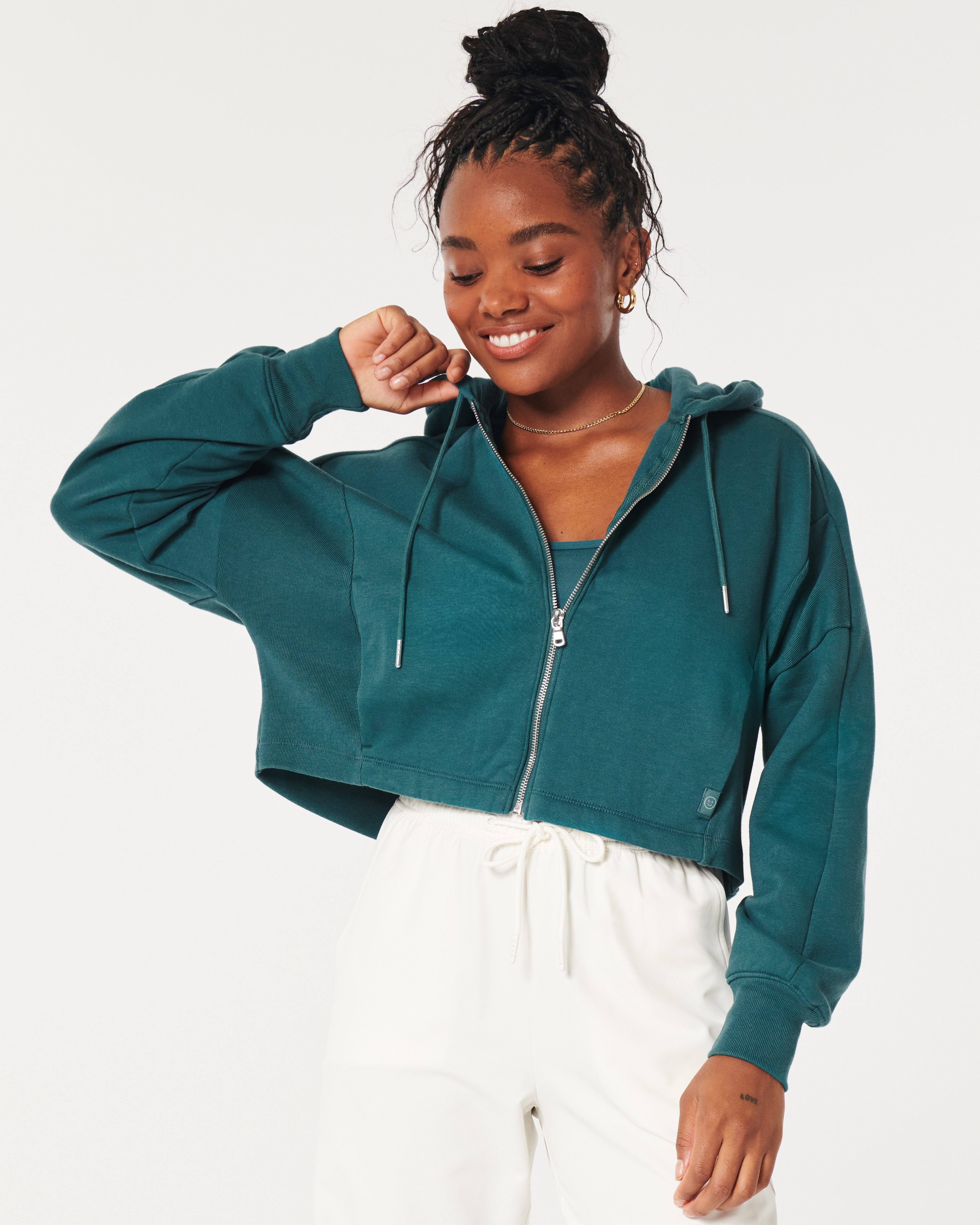 Cropped zip best sale up hoodie hollister