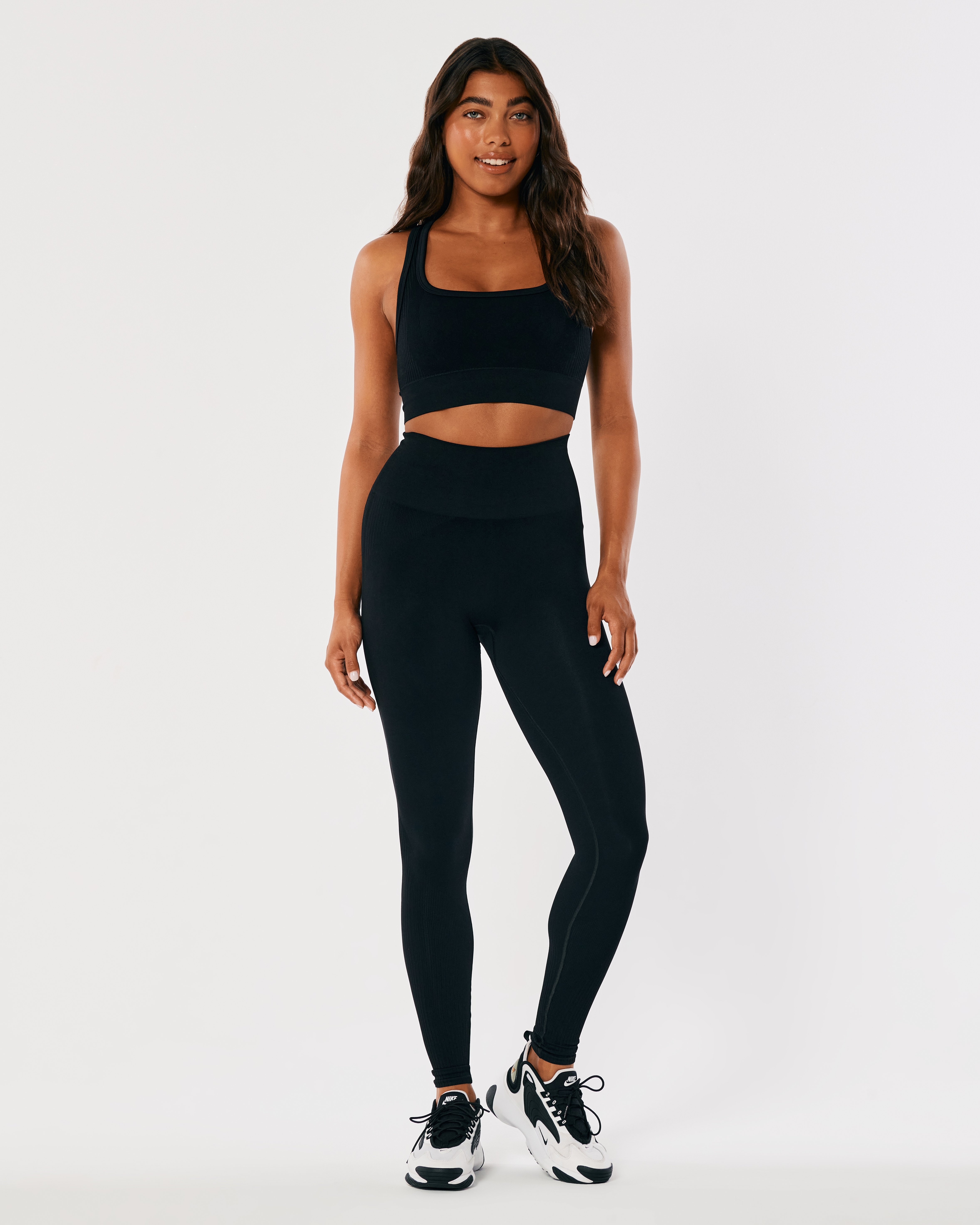 Hollister Gilly Hicks Active Boost Seamless Square-Neck Sports Bra