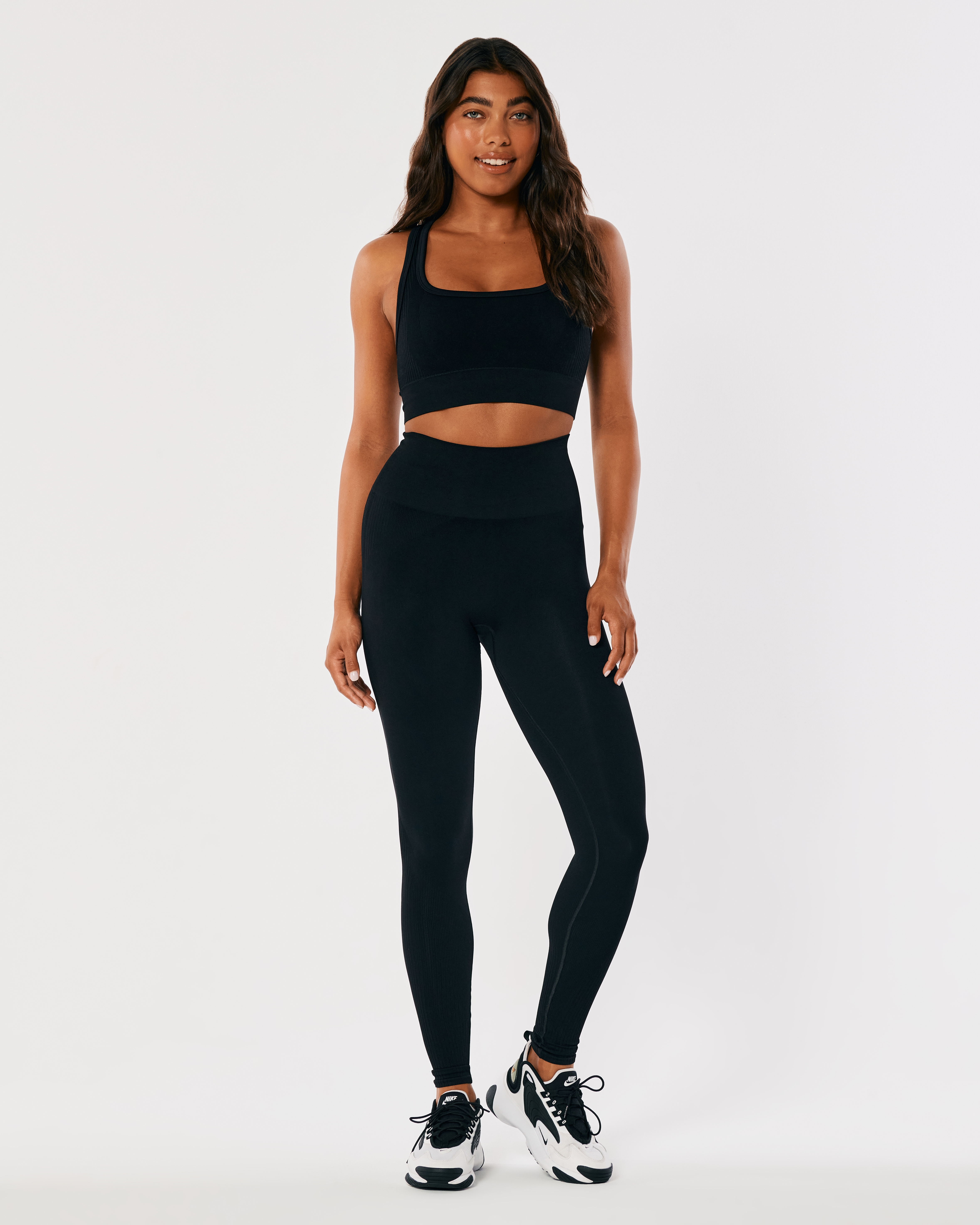 Hollister Gilly Hicks Go Boost Seamless Square-Neck Sports Bra | Plaza ...