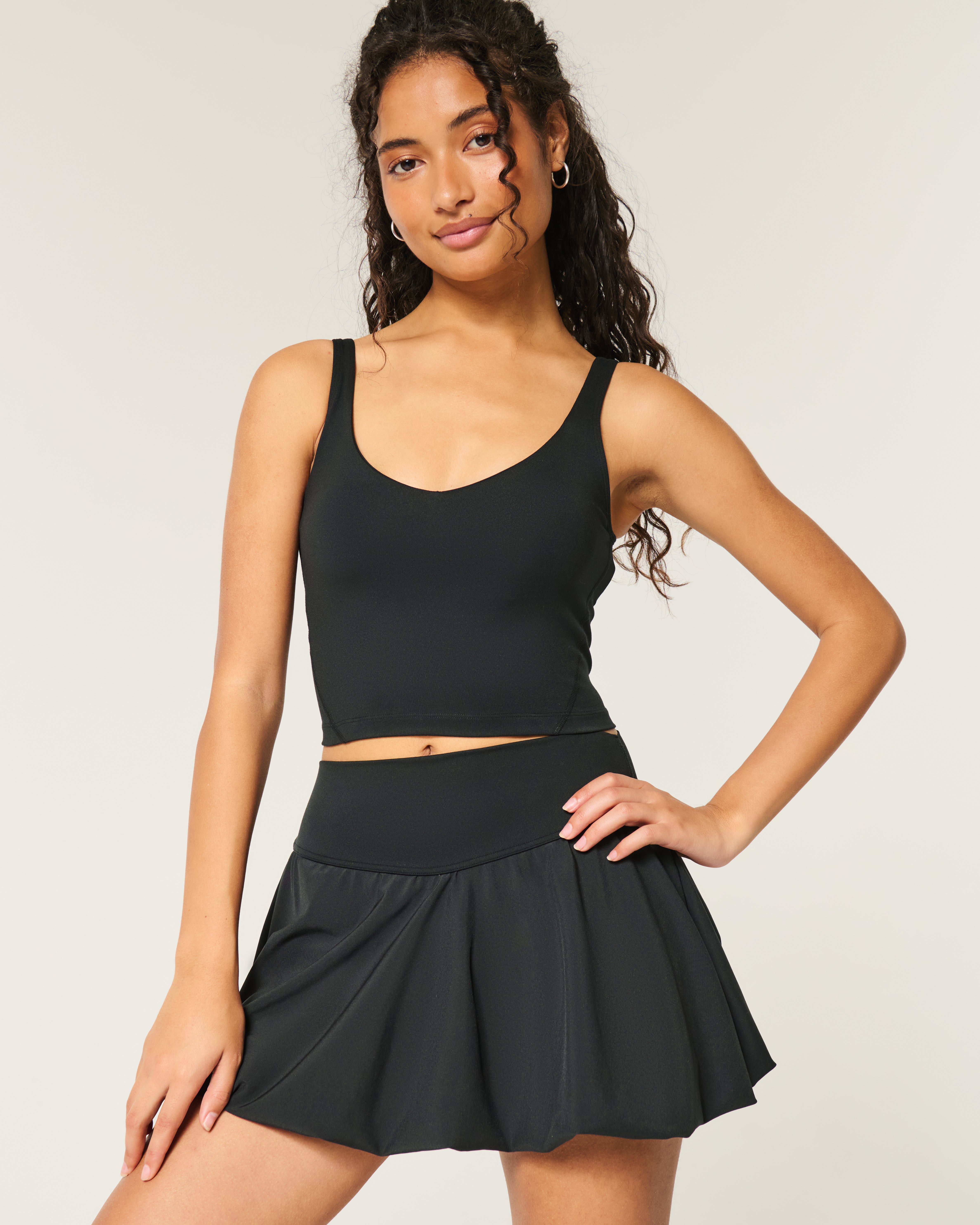 Gilly Hicks Active Recharge Plunge Tank