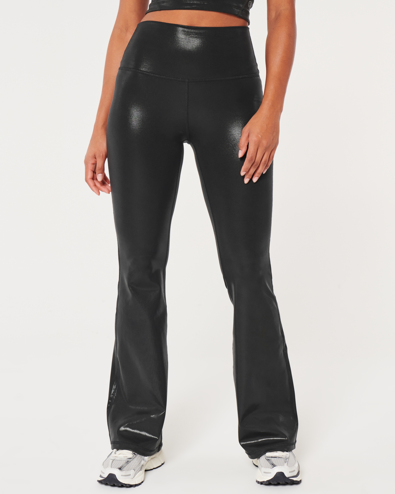 Hollister Gilly Hicks Active Recharge Ruched Waist High-Rise Flare Leggings