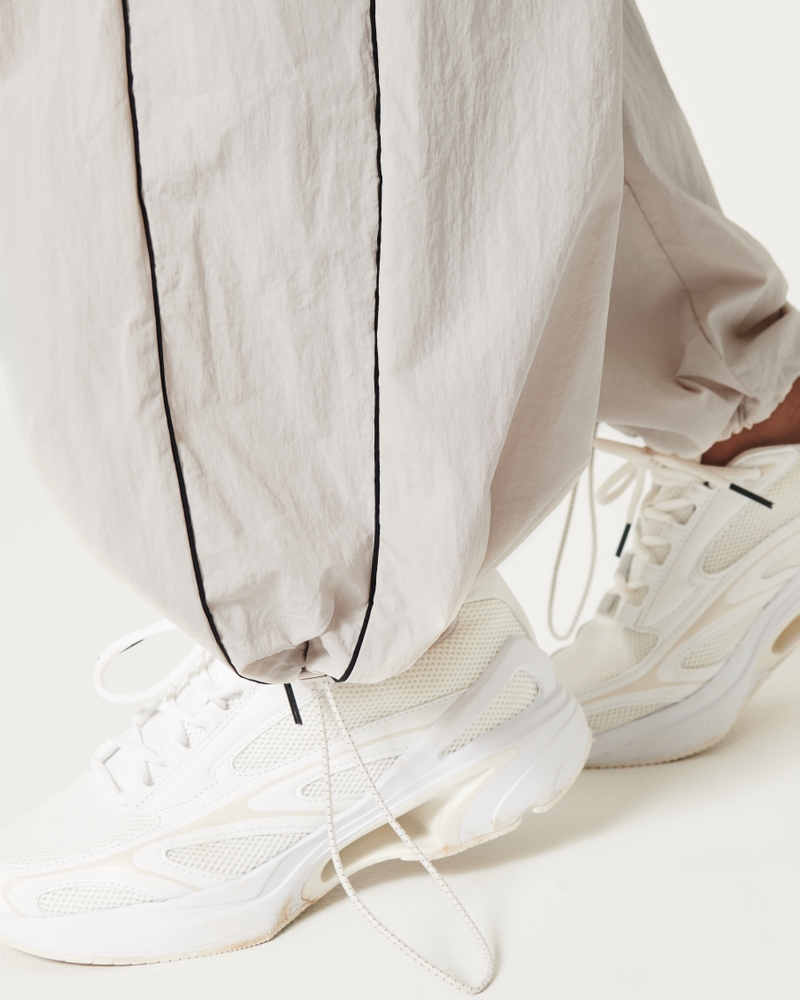 Gilly Hicks Active Tipped Crinkle Parachute Pants