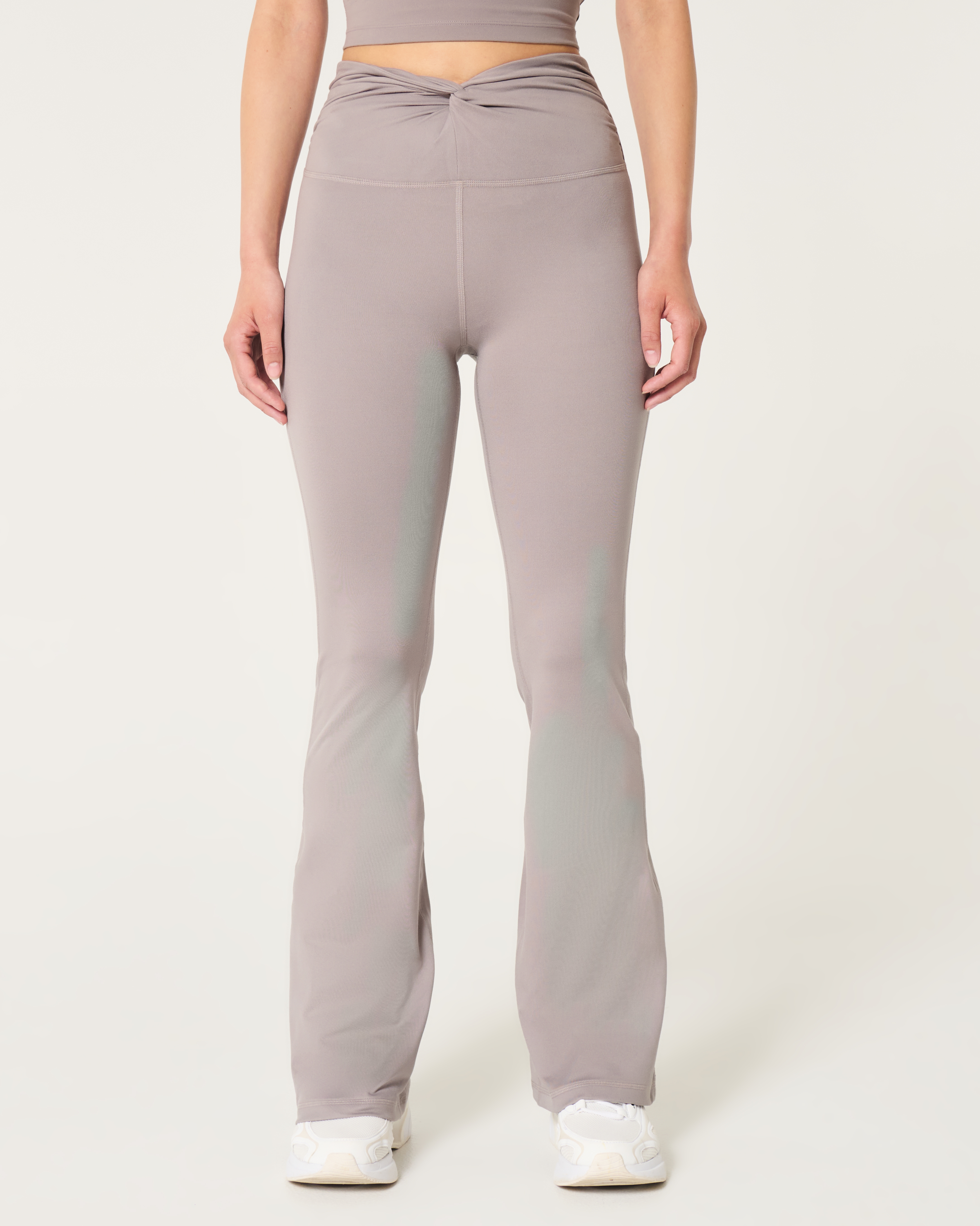 Women's Gilly Hicks Active Recharge Twist-Front Flare