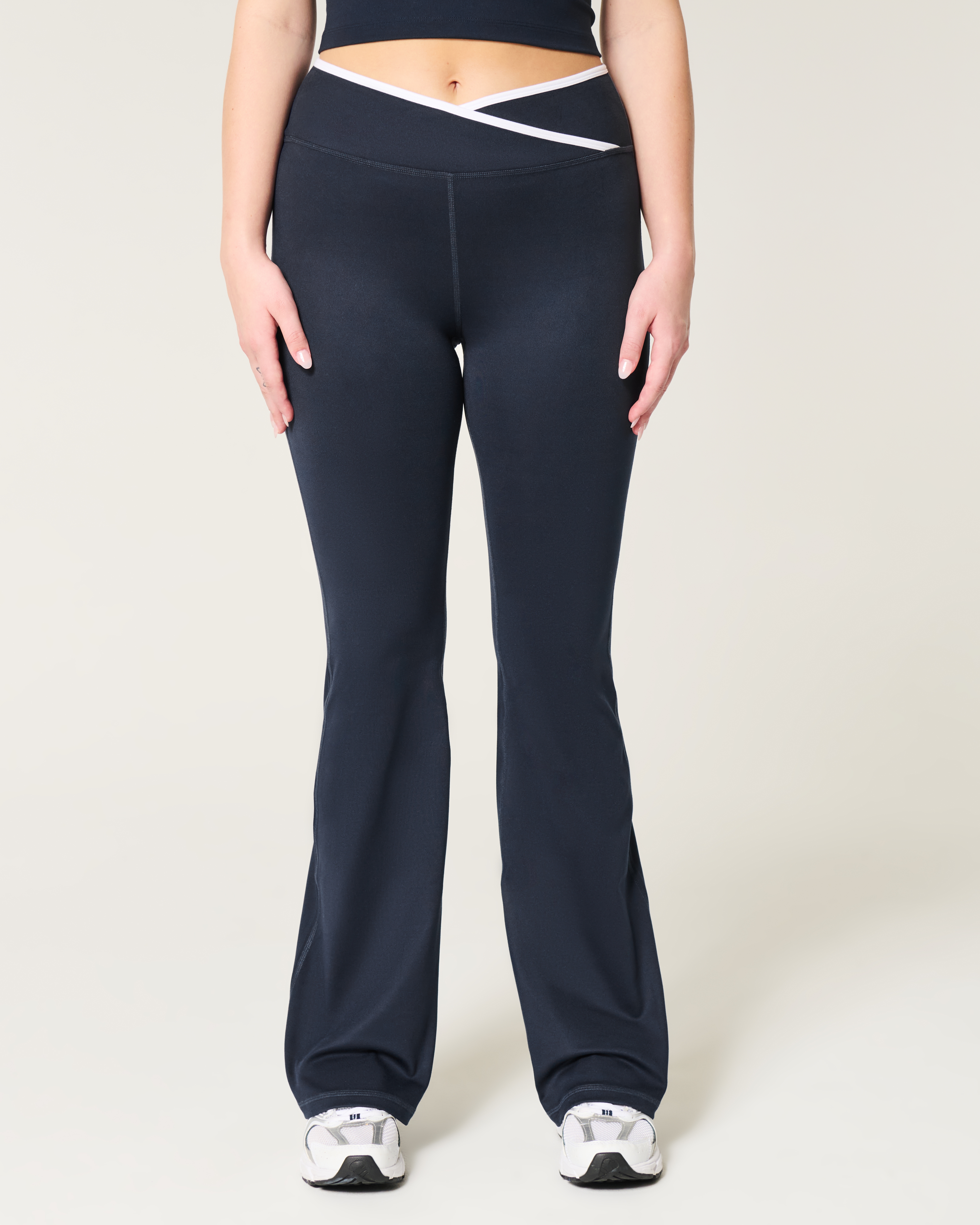 Gilly Hicks Active Recharge Tipped Flare Pants
