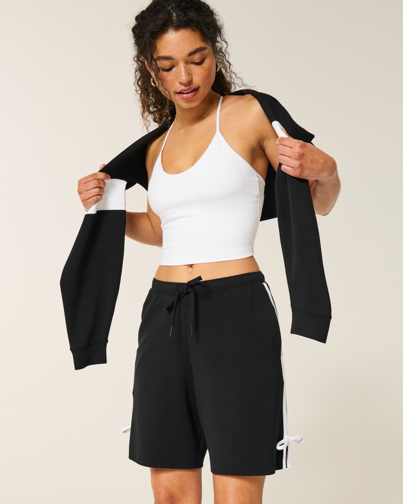 Gilly Hicks Active Boost Bike Shorts 5"