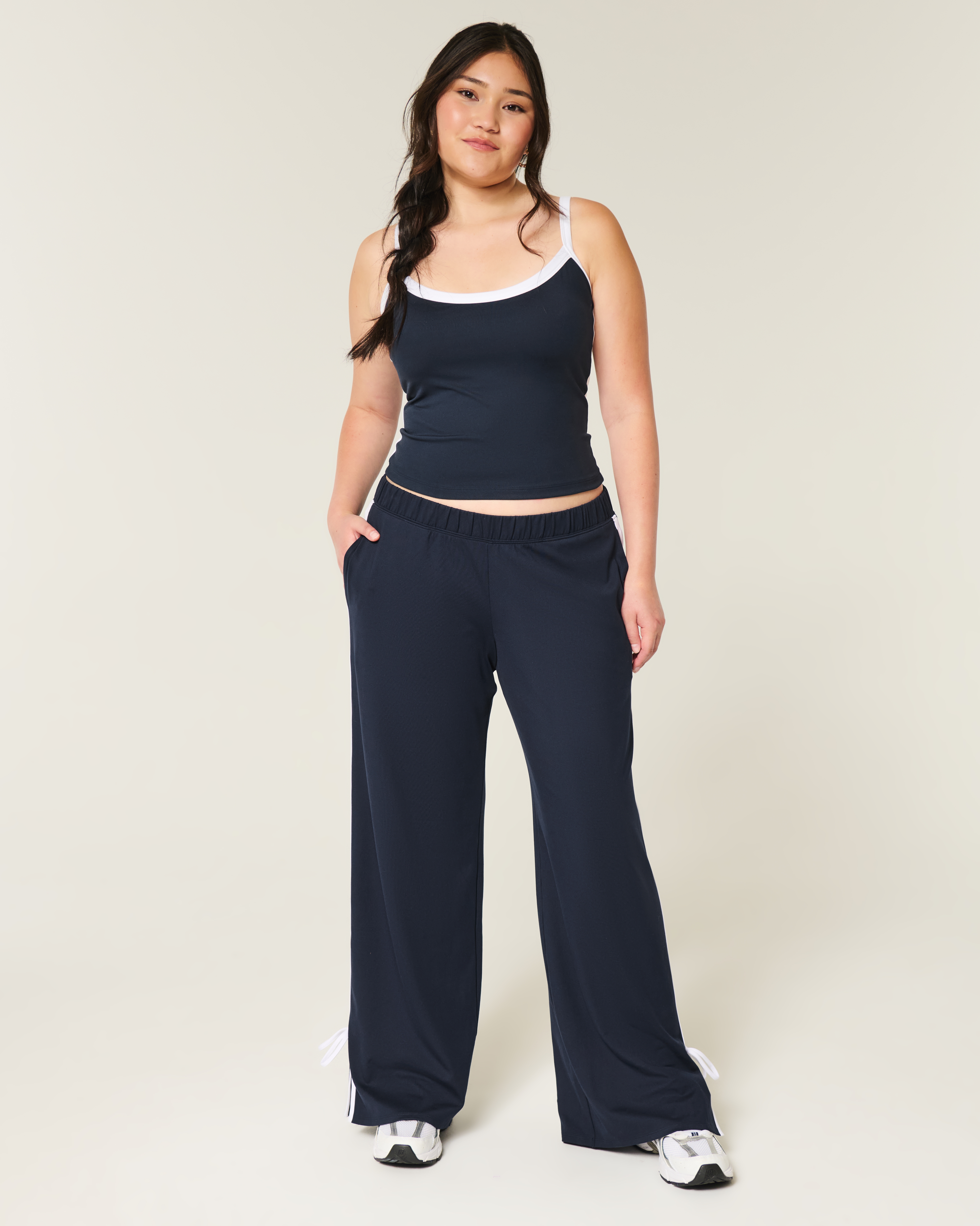 Gilly Hicks Active Side Bow Baggy Pants