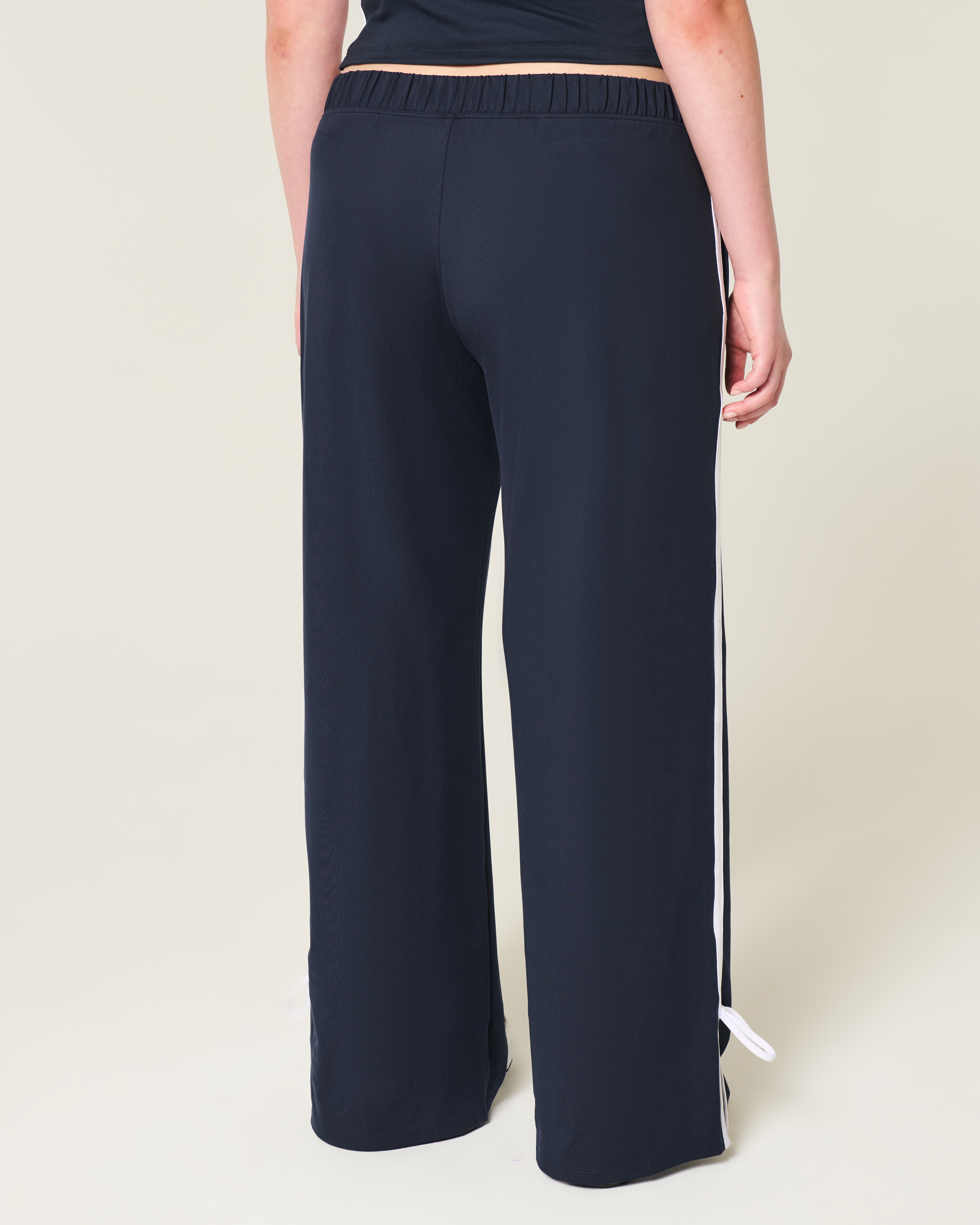 Gilly Hicks Active Side Bow Baggy Pants