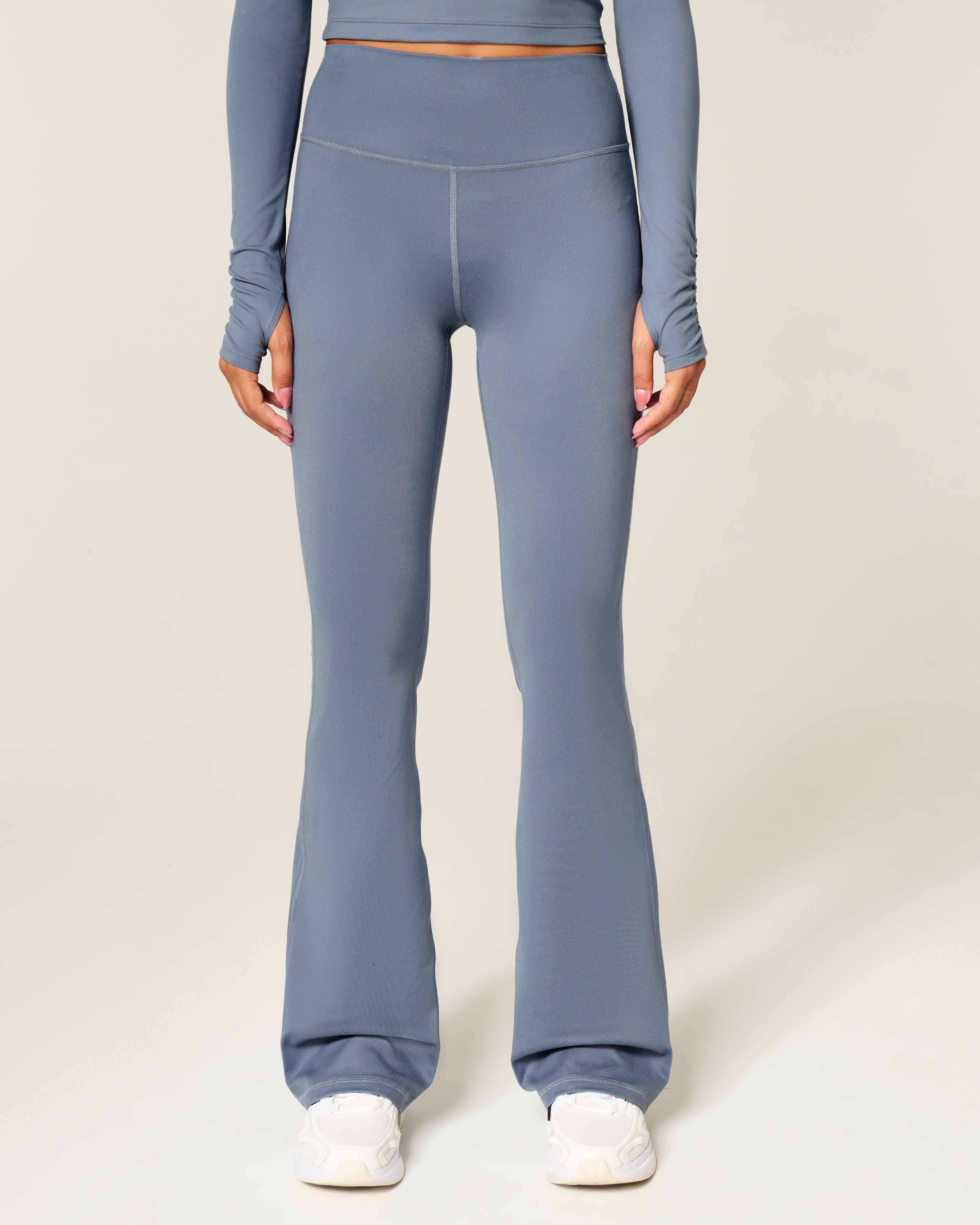 Gilly Hicks Active Recharge Flare Leggings