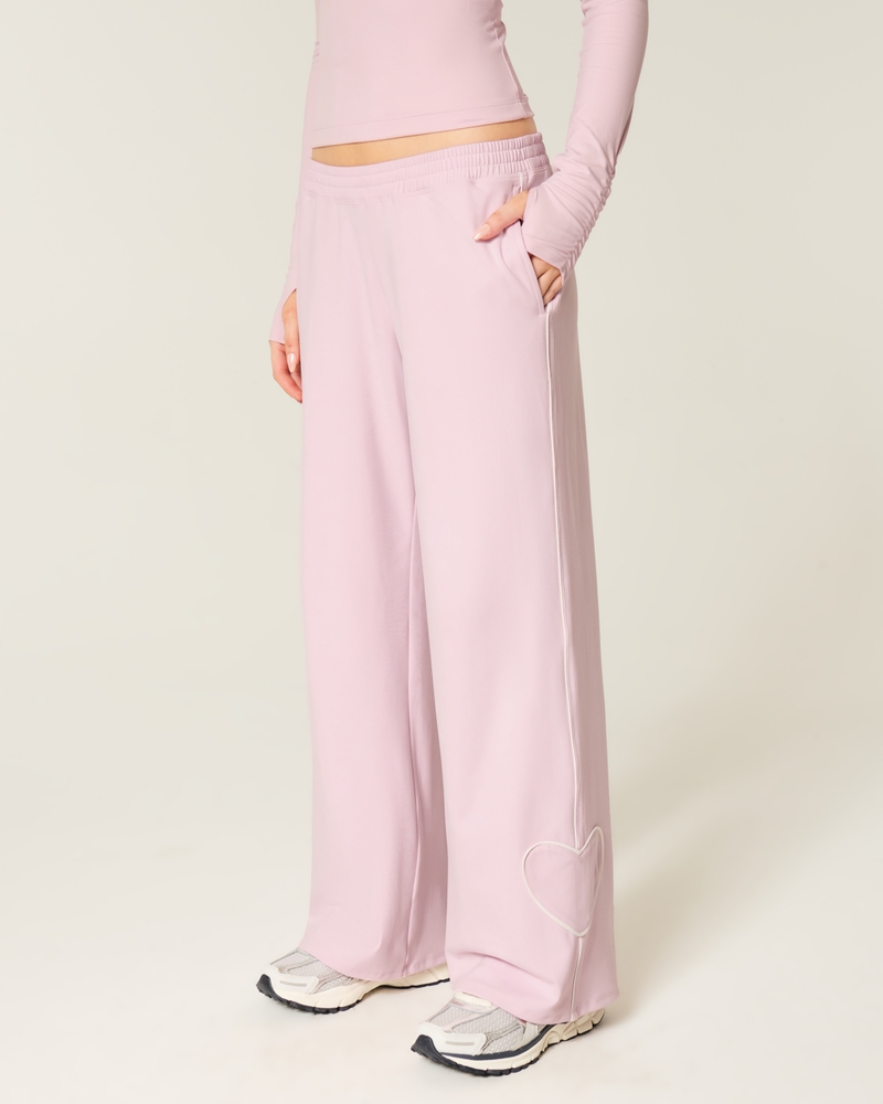Gilly Hicks Active Recharge Heart-Tipped Baggy Pants